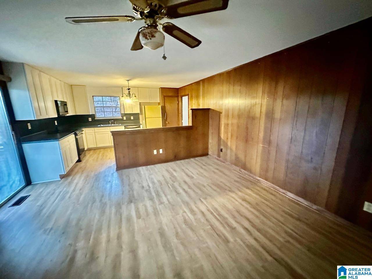 Birmingham, AL 35214,718 CHERRY HILL DRIVE