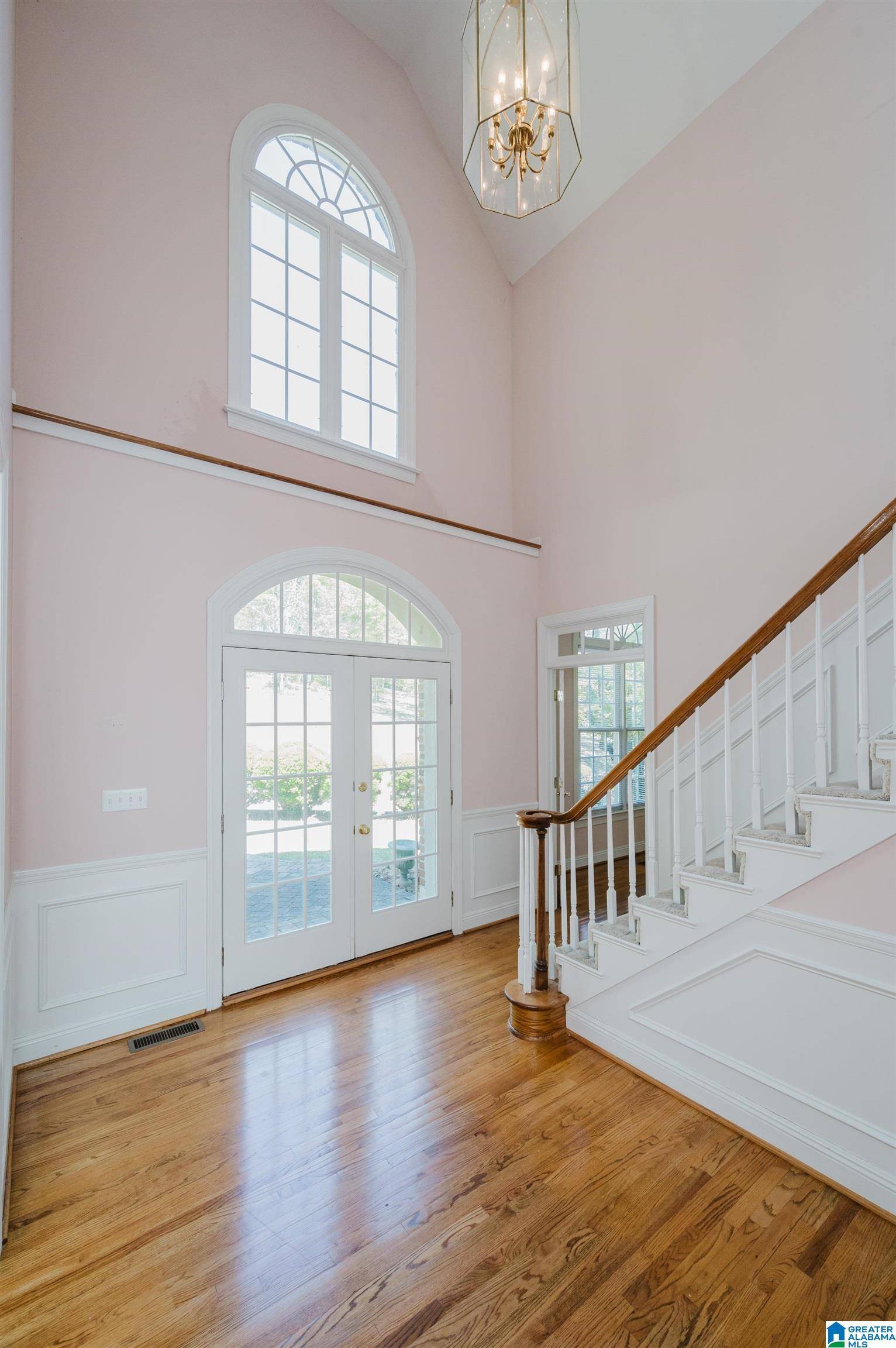 Hoover, AL 35244,96 SOUTHVIEW DRIVE