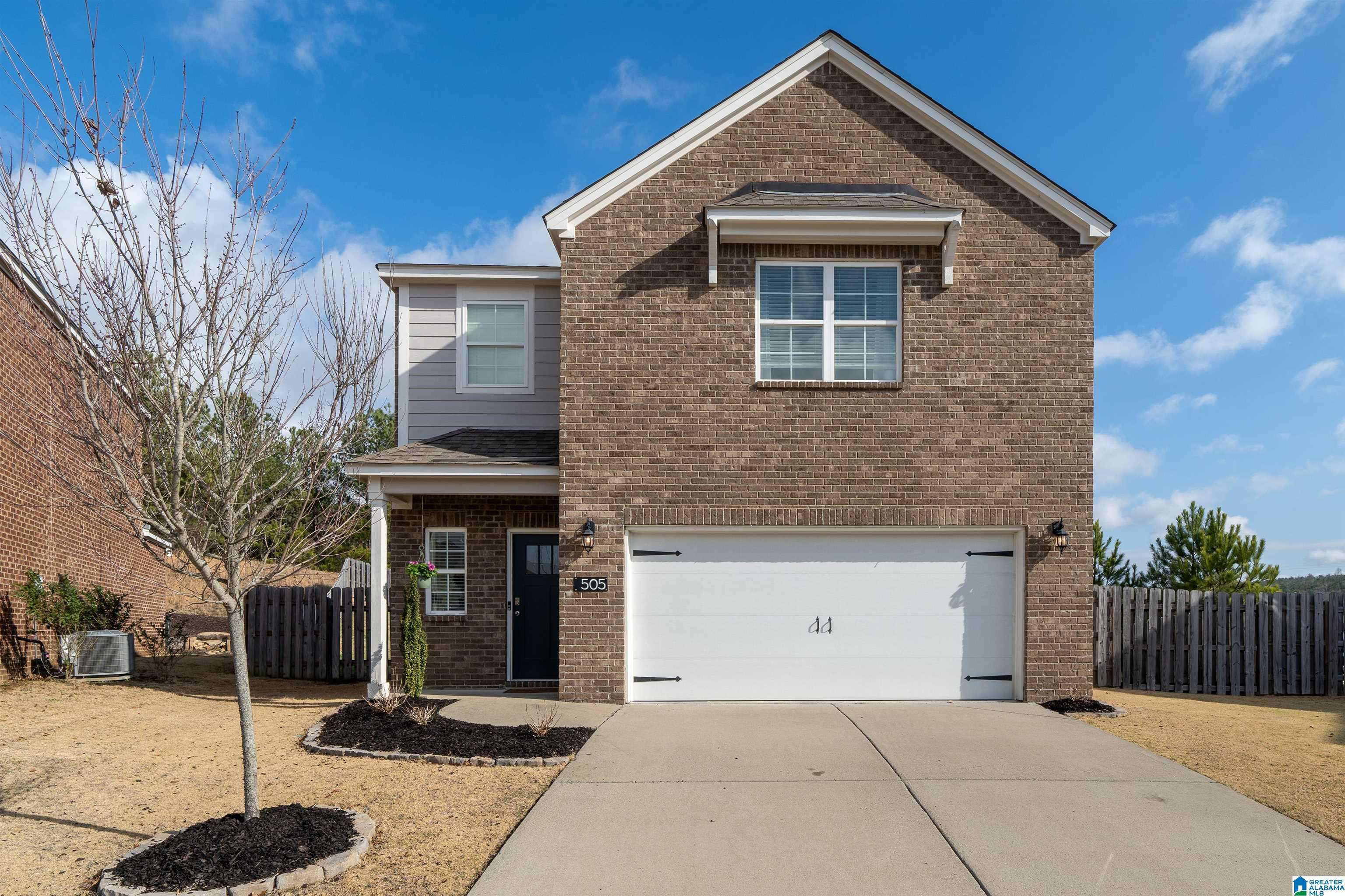 Fultondale, AL 35068,505 READING LANE