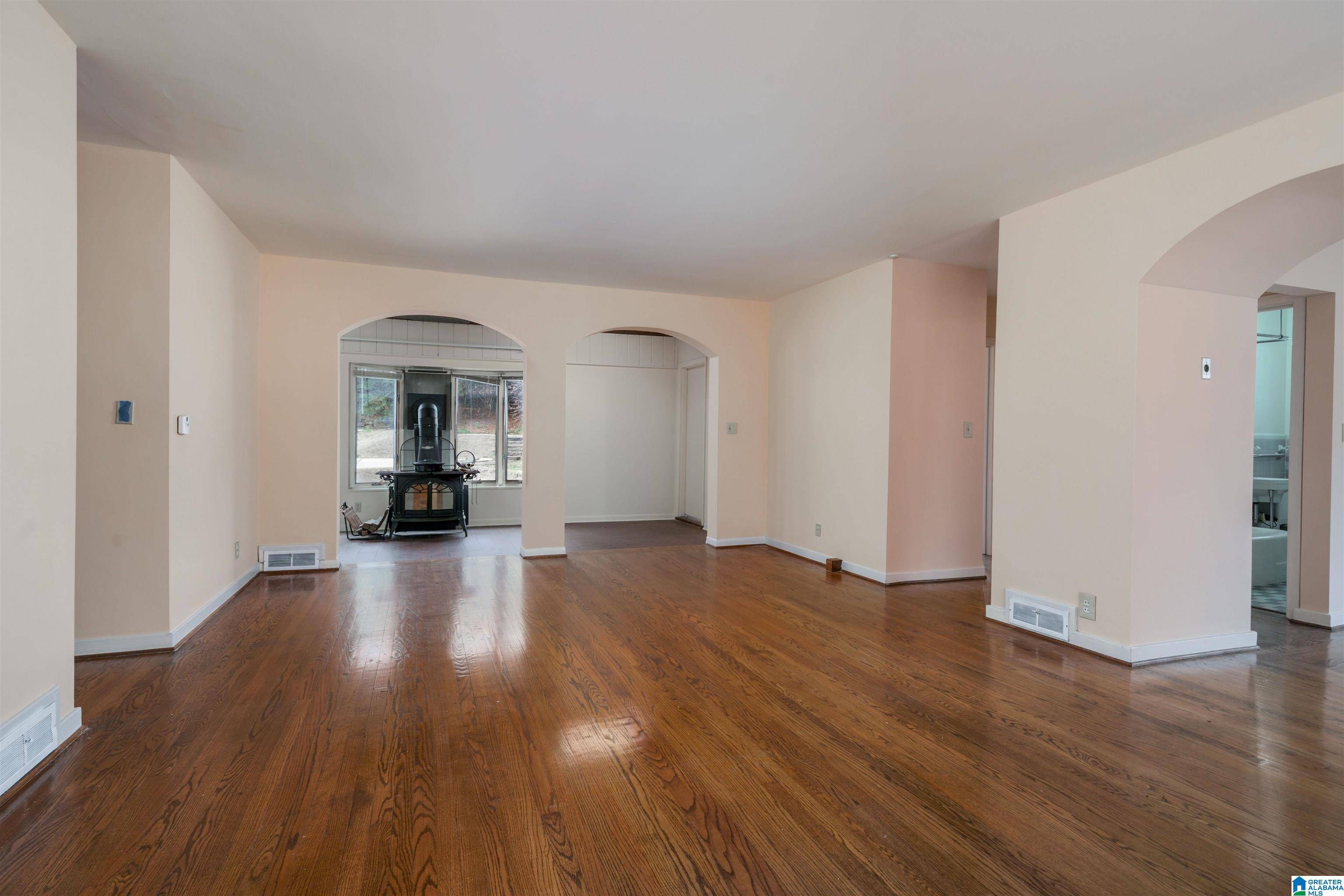 Mountain Brook, AL 35223,2944 PINE HAVEN DRIVE