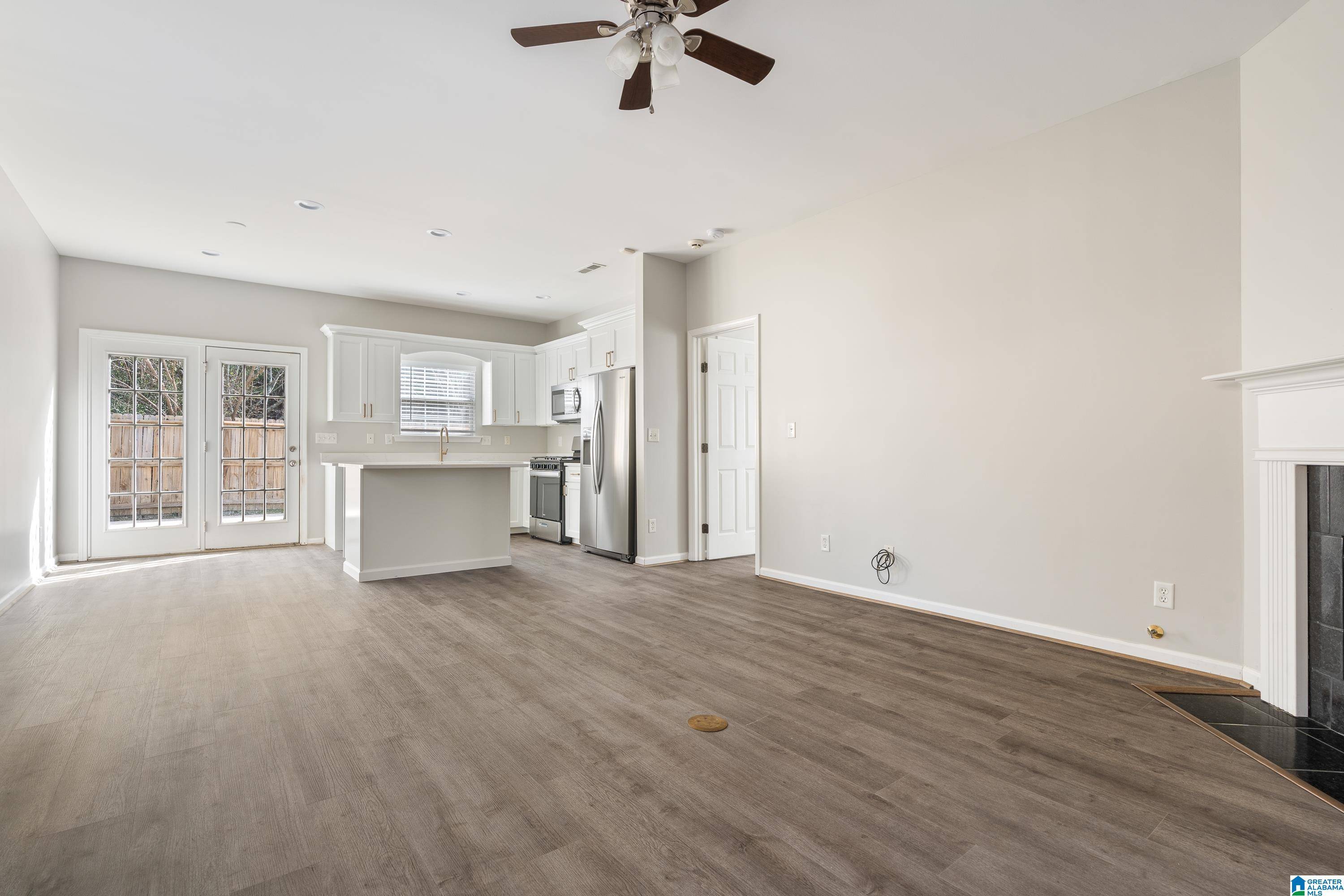 Birmingham, AL 35226,1045 CASTLEMAINE DRIVE