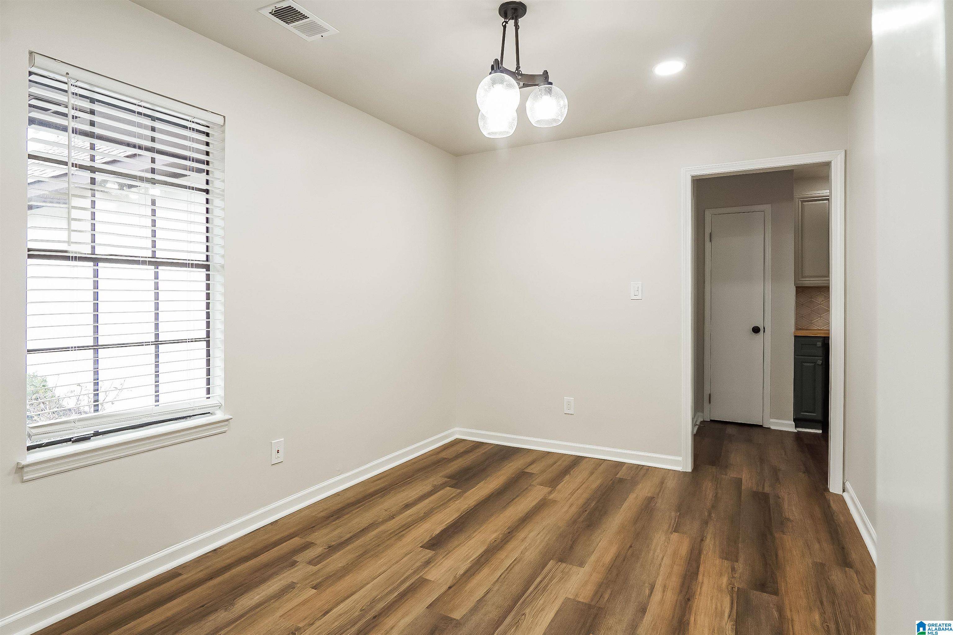 Alabaster, AL 35007,117 PEBBLE LANE