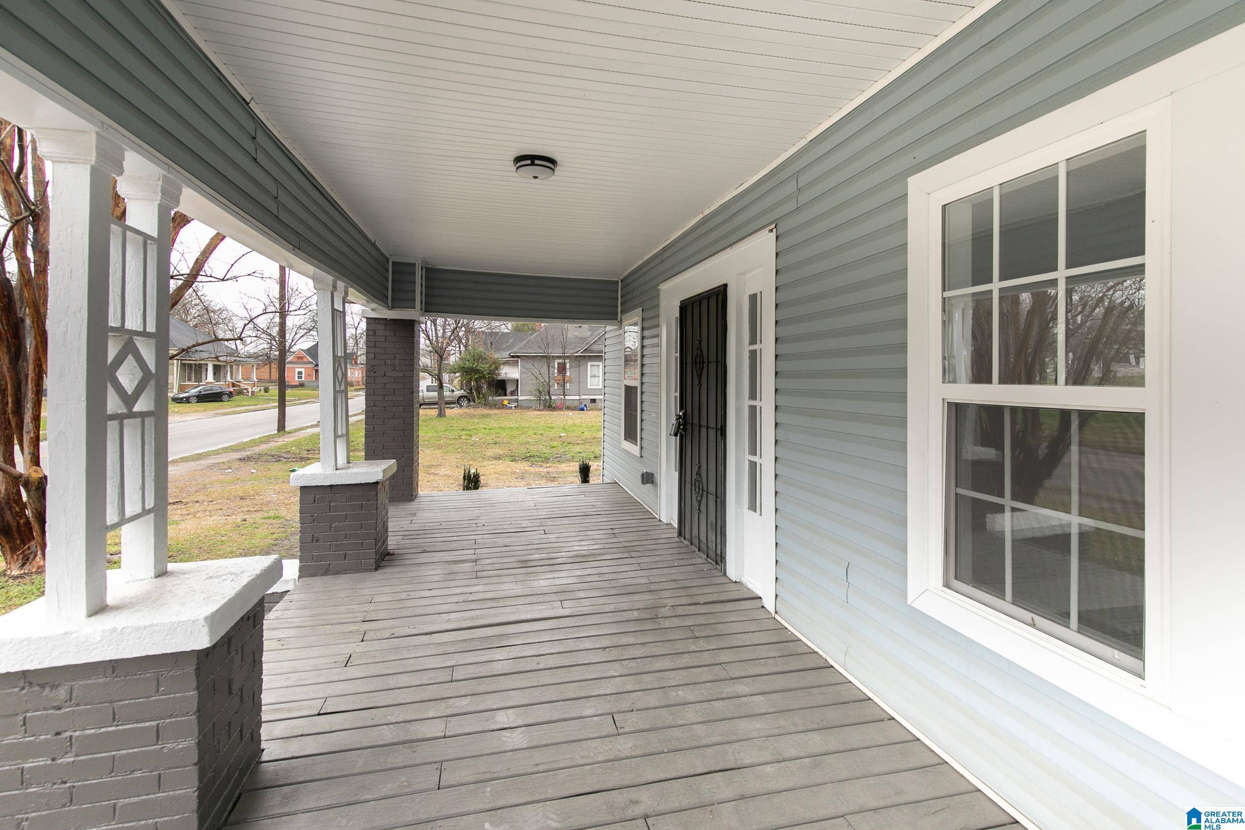Birmingham, AL 35212,821 50TH STREET N