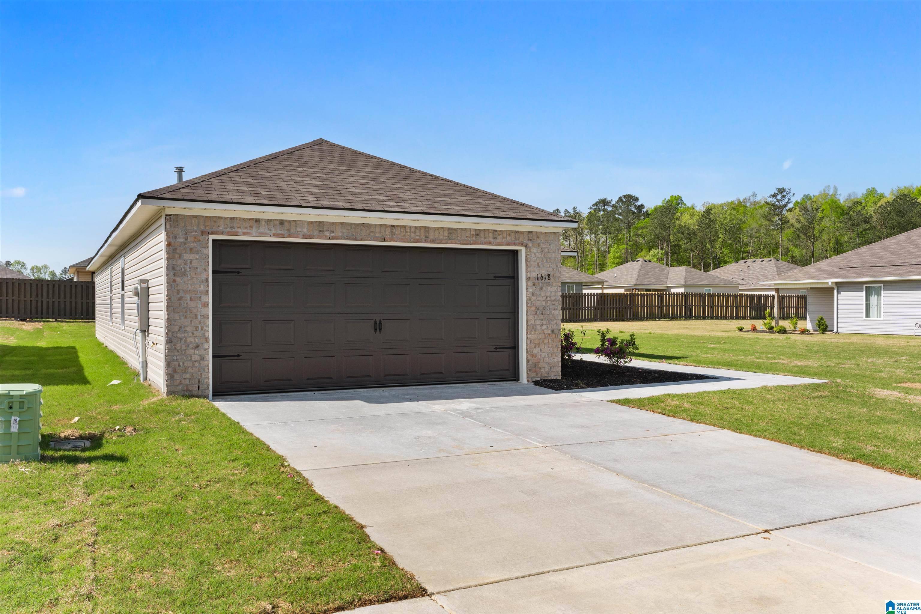 Cullman, AL 35055,1618 DRYDEN STREET SOUTHEAST