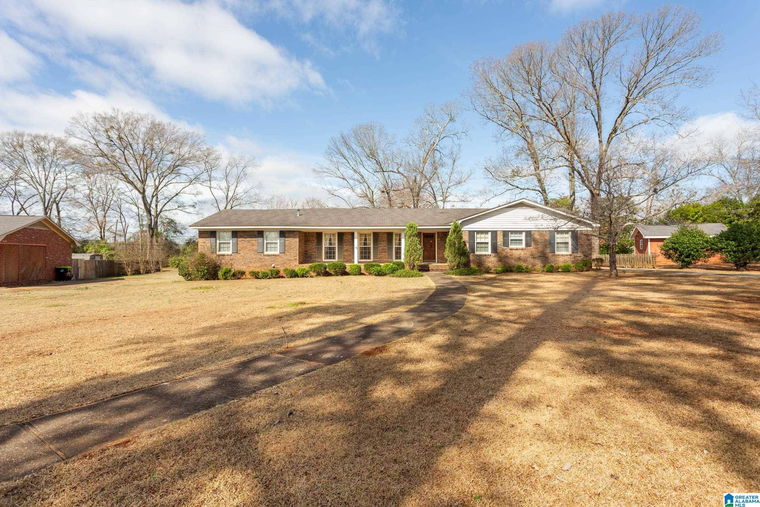 Talladega, AL 35160,1003 SHADY LANE CIRCLE