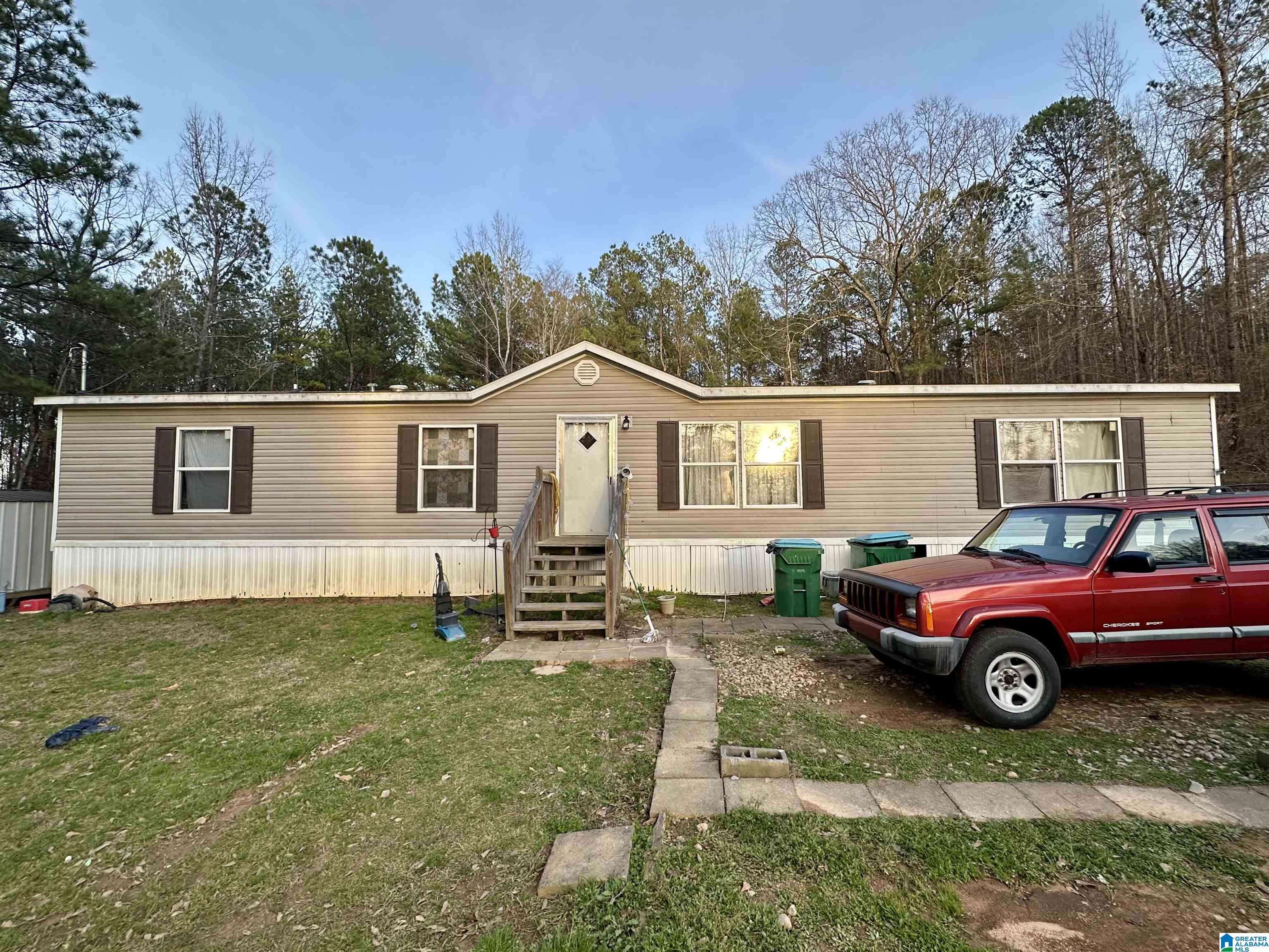 Sylacauga, AL 35151,600 CROWS LANE