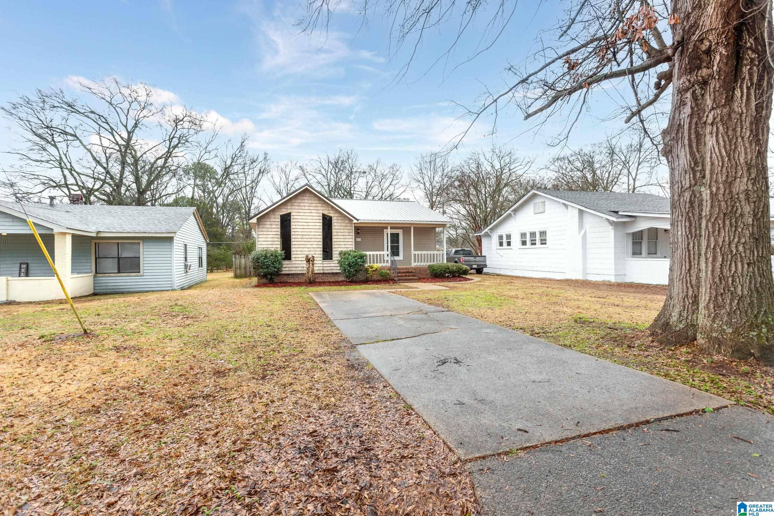 Hueytown, AL 35023,117 GWIN AVENUE