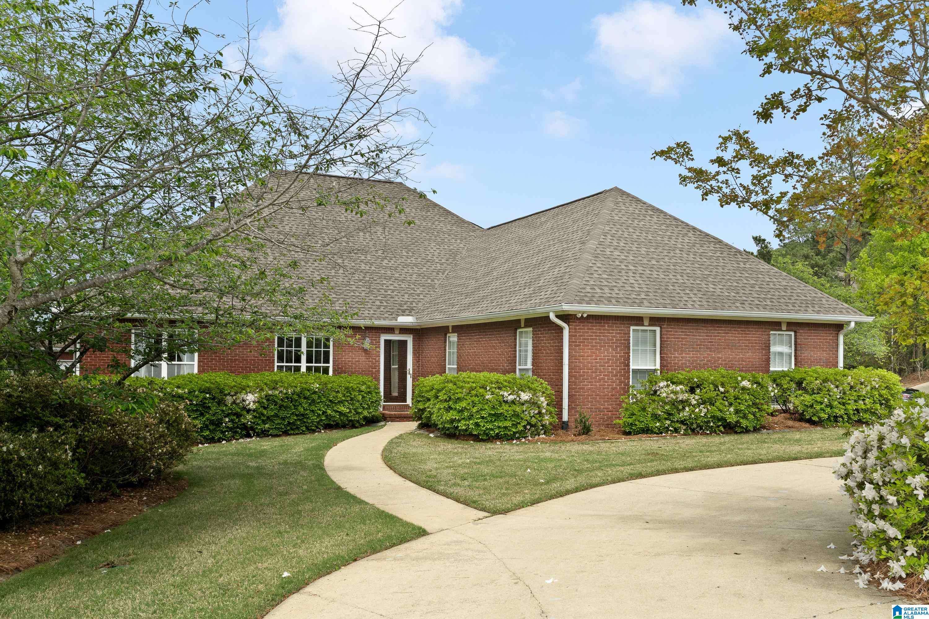 Pelham, AL 35124,170 WINDSOR LANE
