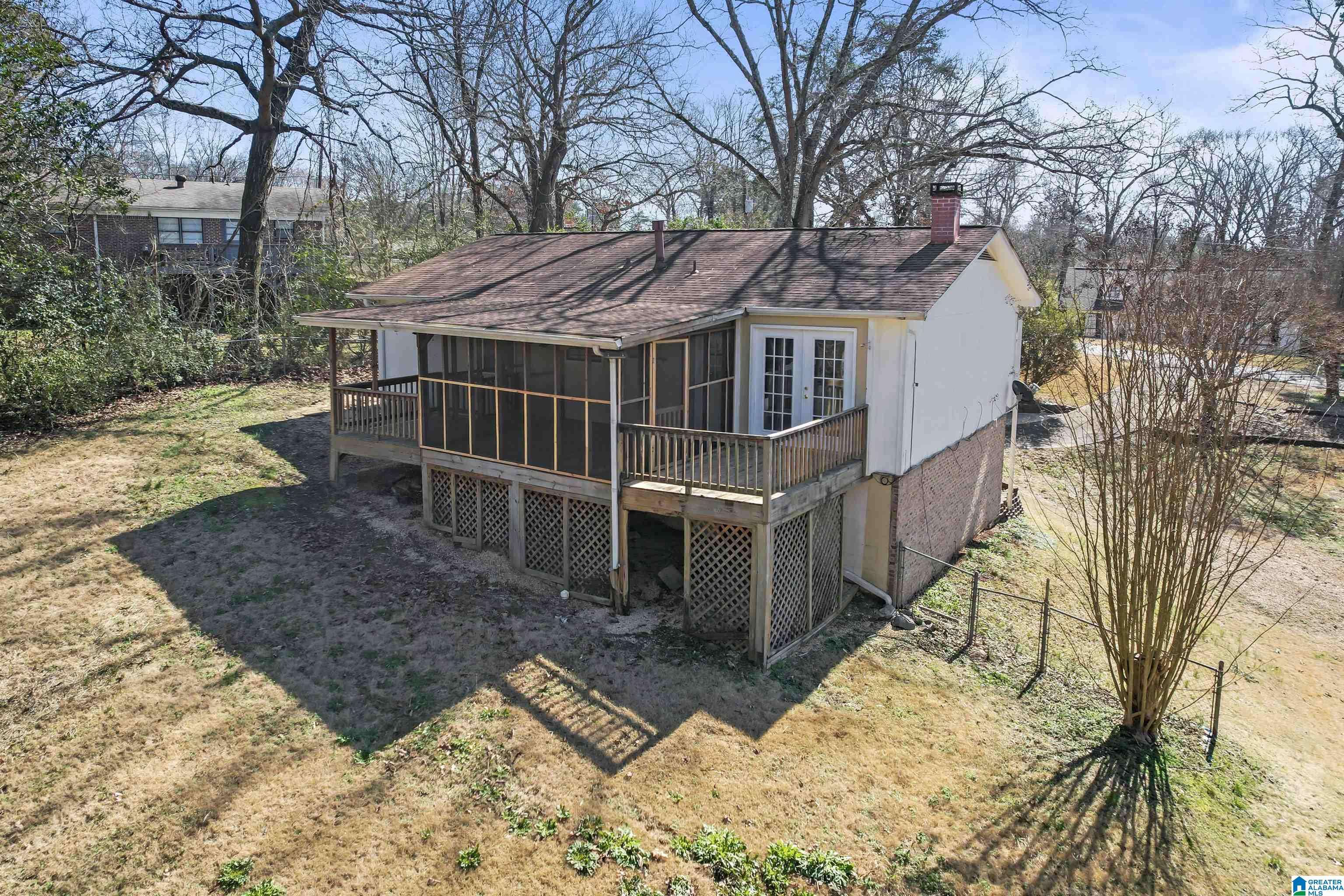 Fultondale, AL 35217,404 SANDRA LANE