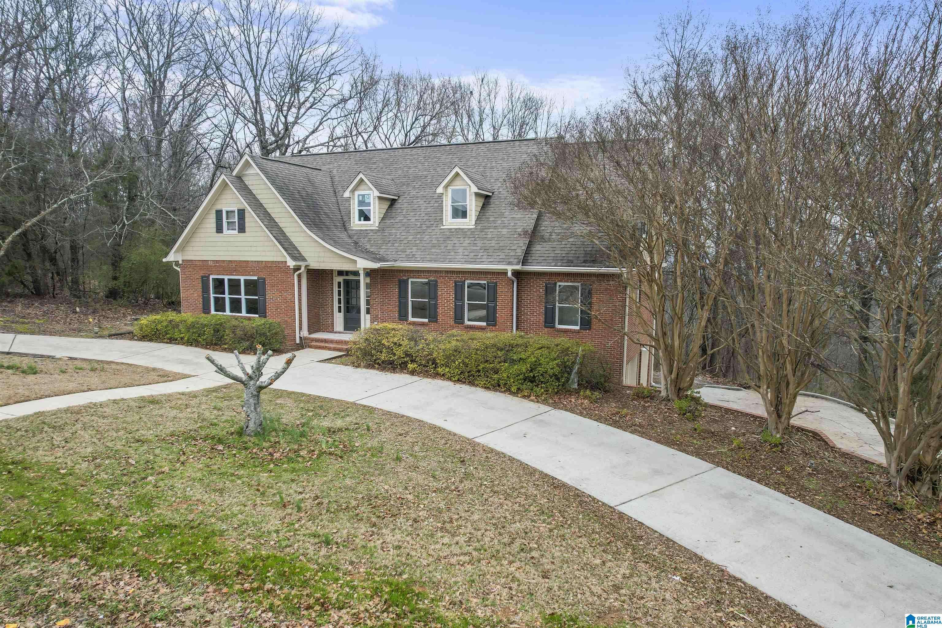 Leeds, AL 35094,1010 CREST ROAD