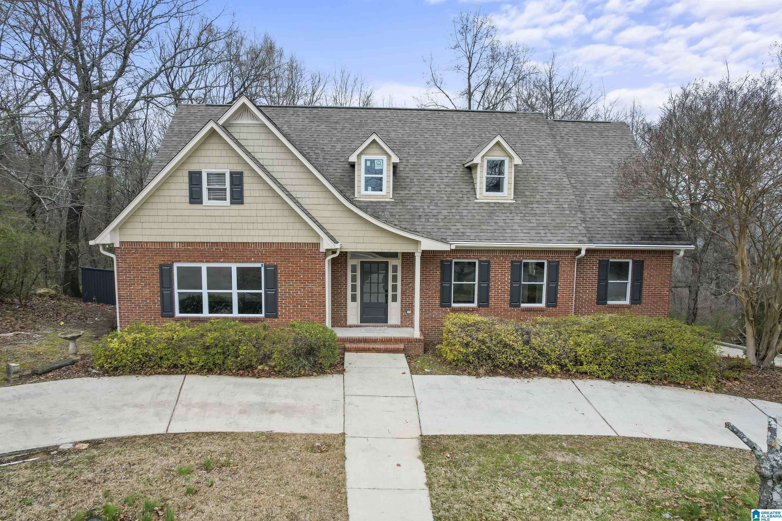 Leeds, AL 35094,1010 CREST ROAD