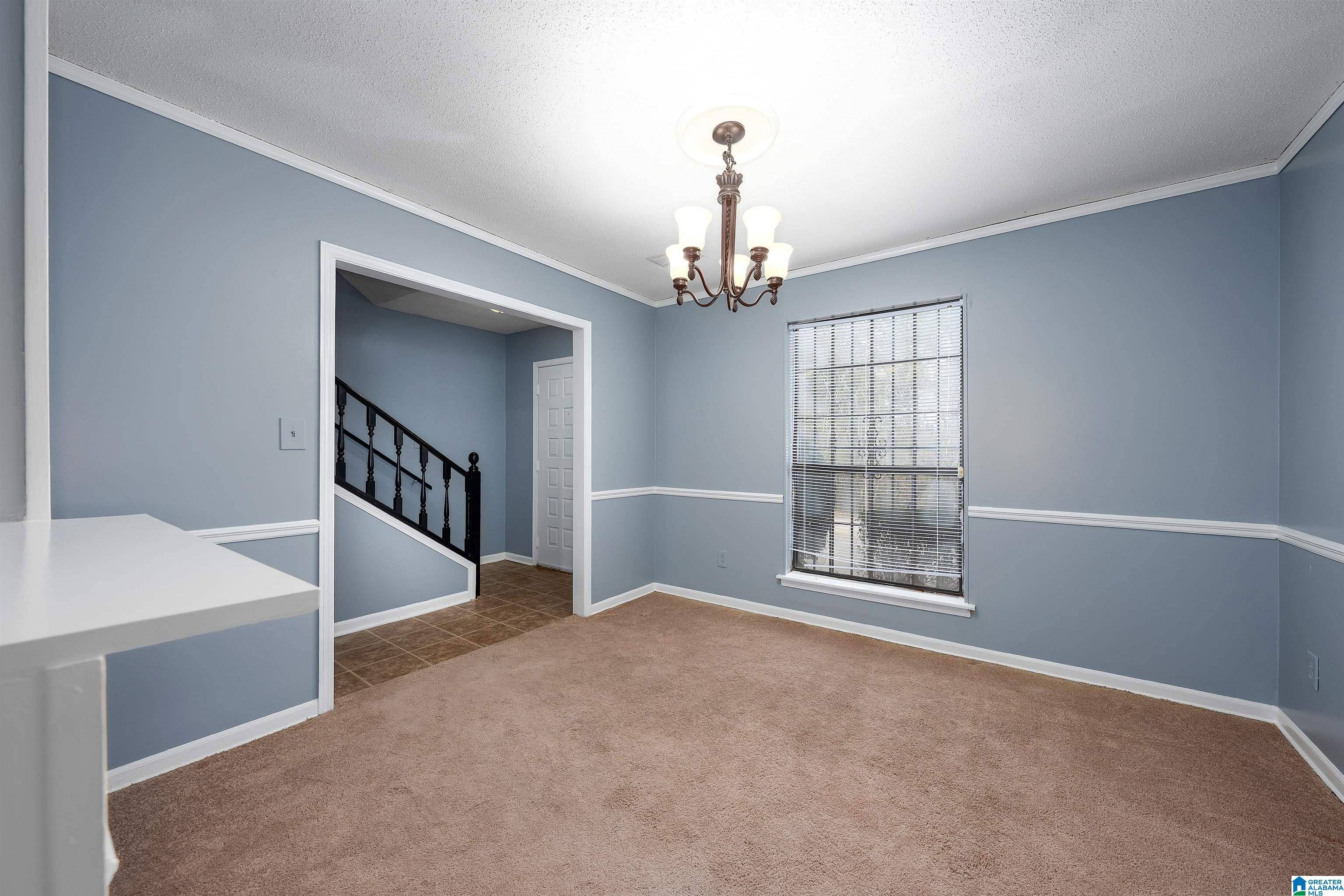 Birmingham, AL 35212,6163 CREST GREEN ROAD