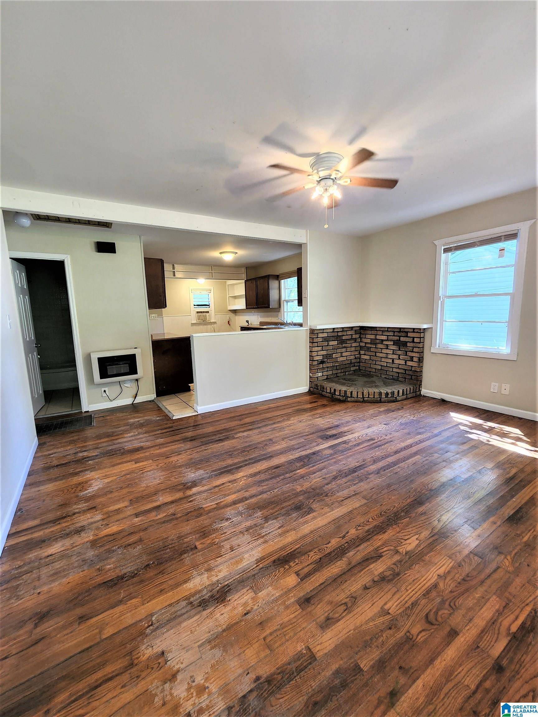 Hueytown, AL 35023,116 CYPRESS STREET