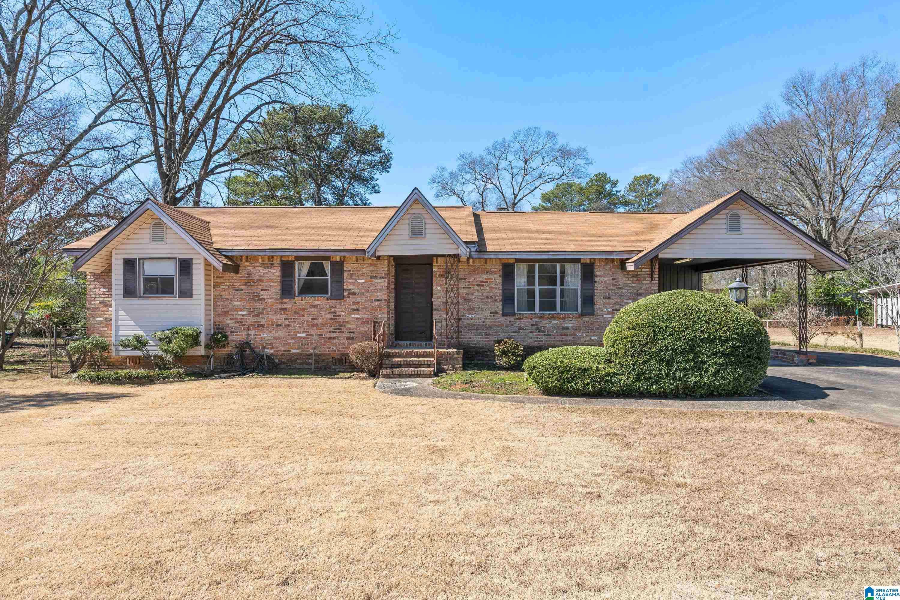 Hueytown, AL 35023,141 NEWPORT DRIVE
