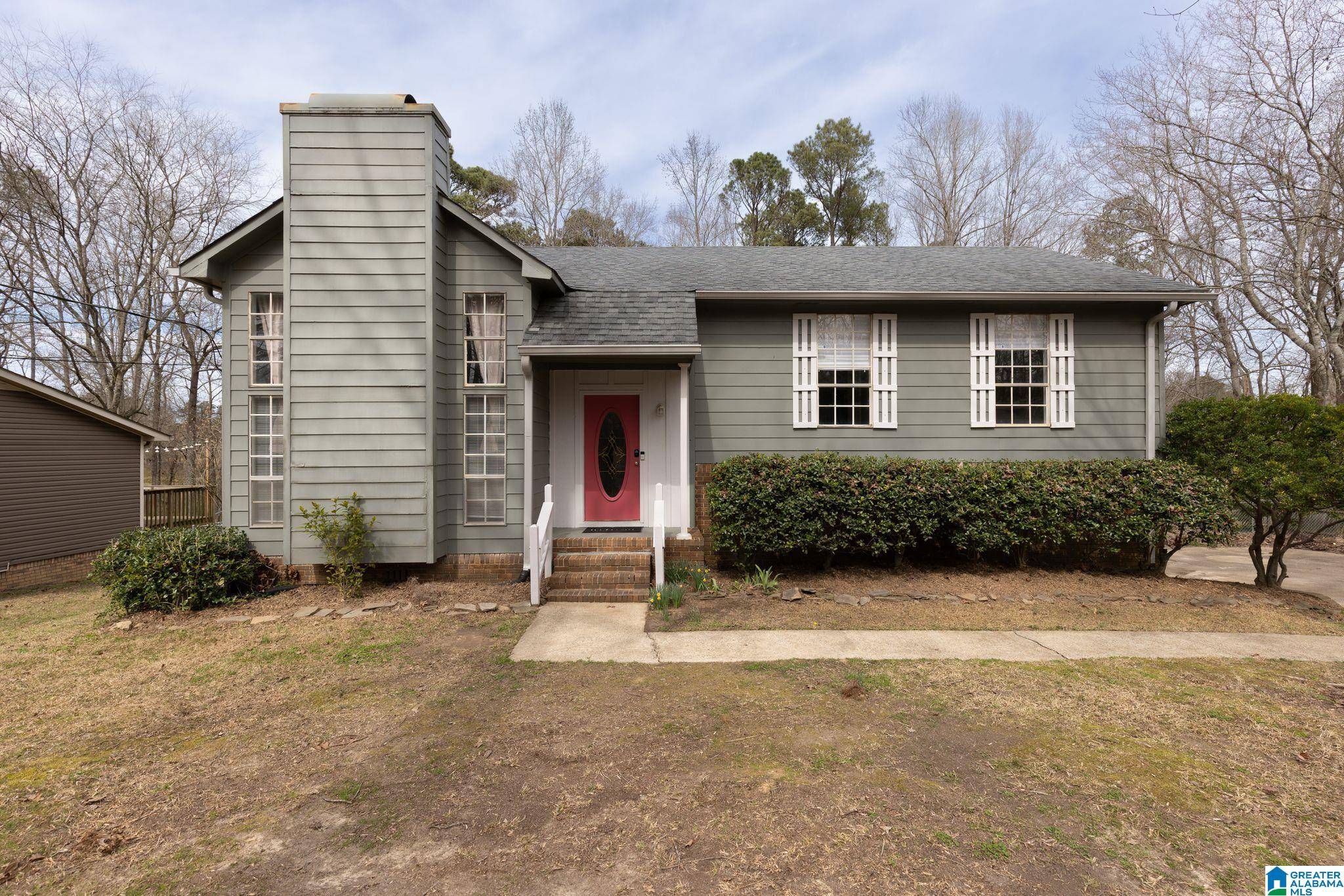 Bessemer, AL 35023,3240 LARABEE LANE