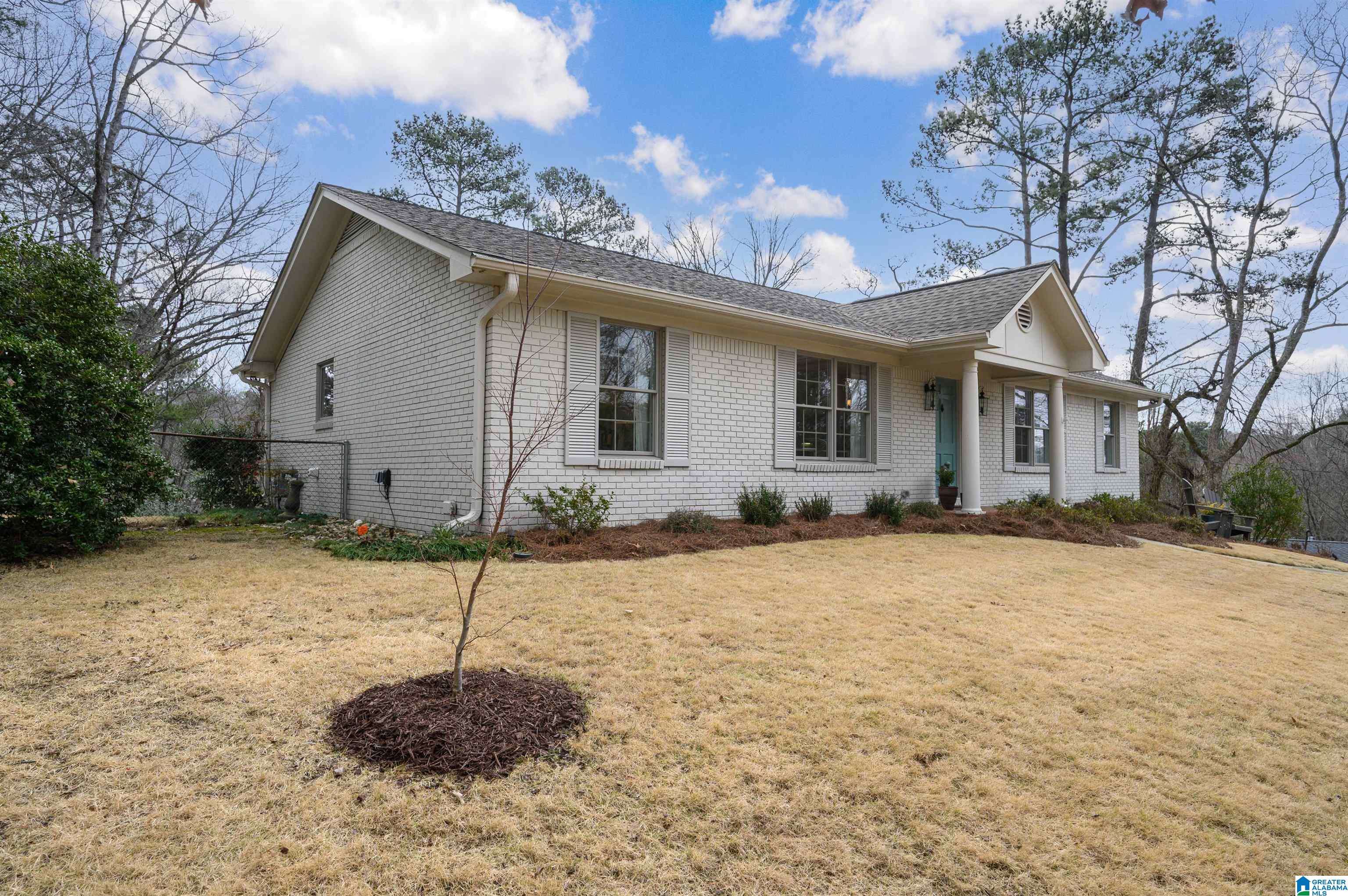 Vestavia Hills, AL 35243,3531 VALLEY CIRCLE