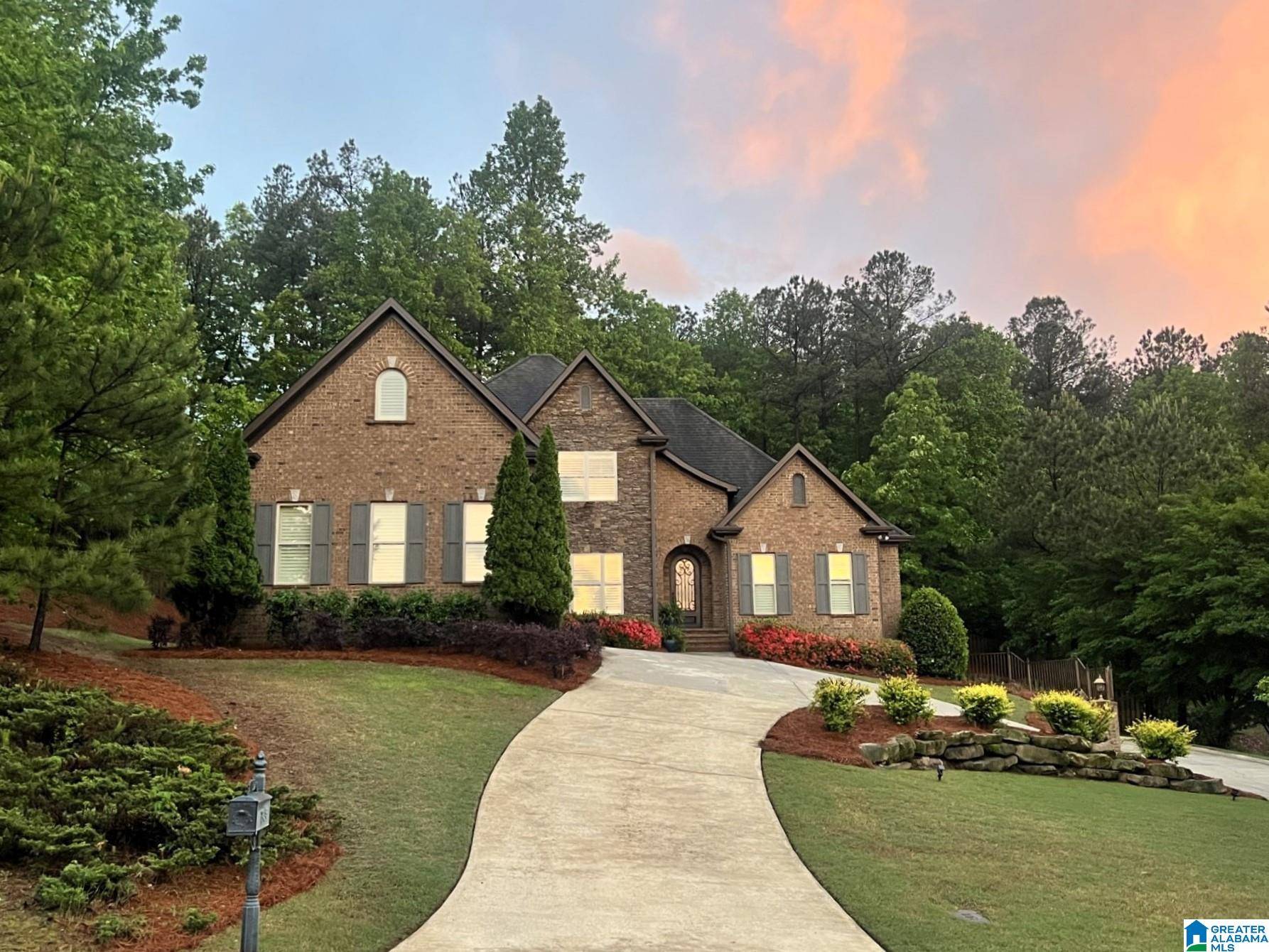 Trussville, AL 35173,5652 CARRINGTON LAKE PARKWAY