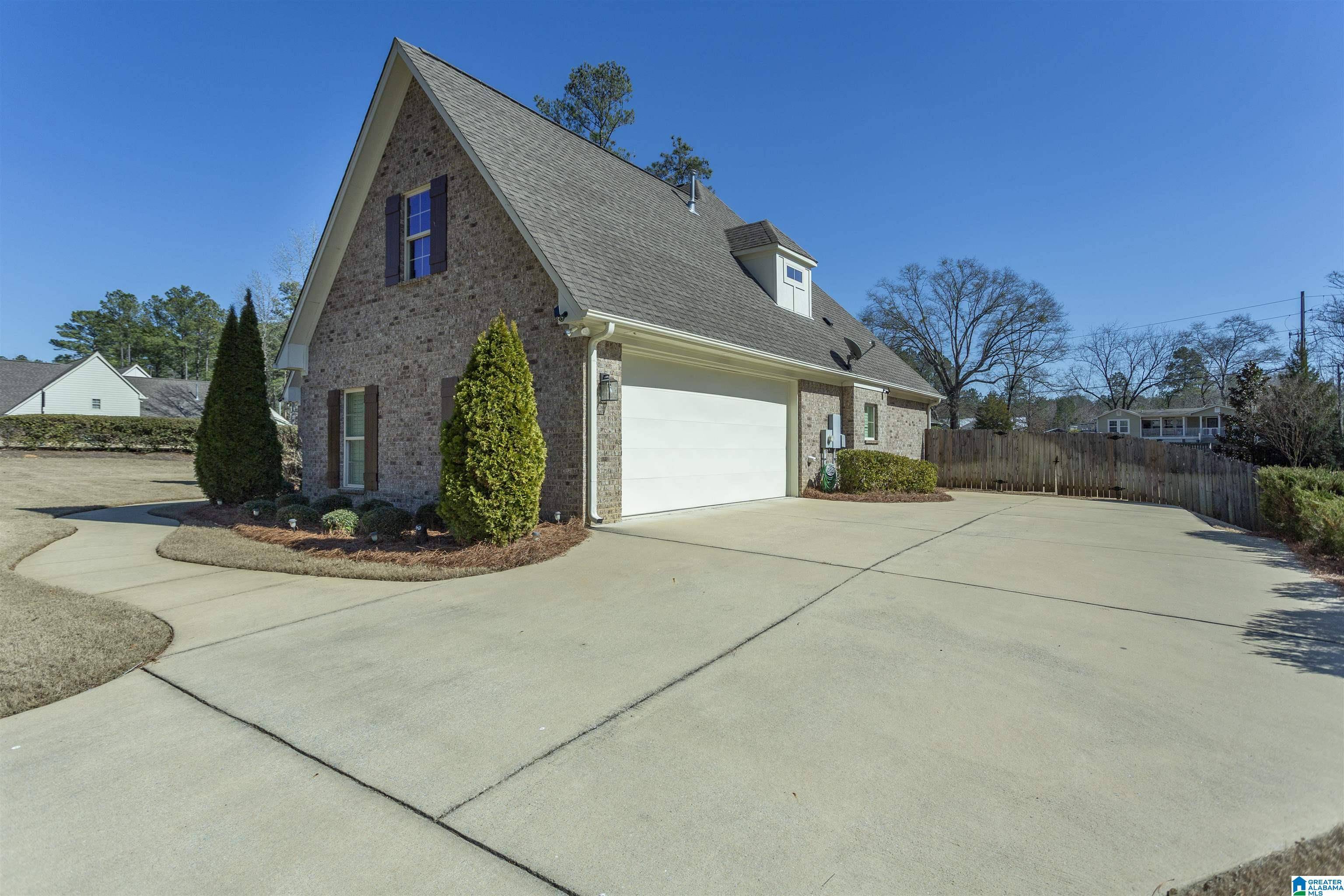 Chelsea, AL 35043,506 WILLOW BRANCH CIRCLE