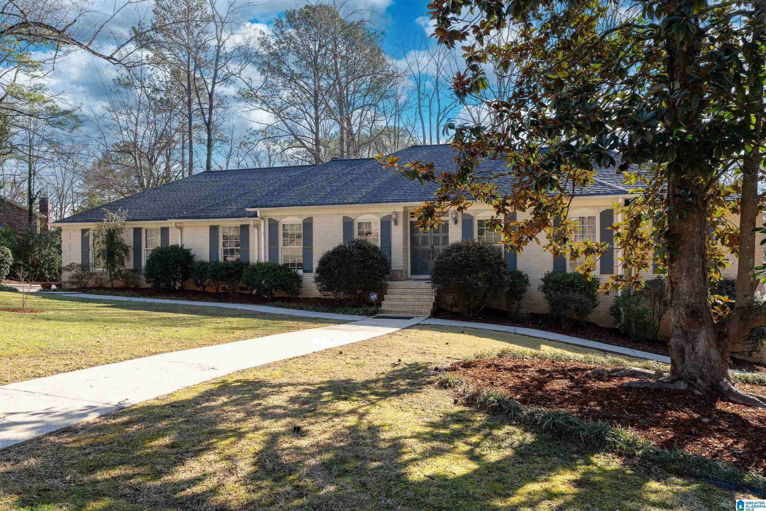 Mountain Brook, AL 35243,3438 RIVER BEND ROAD