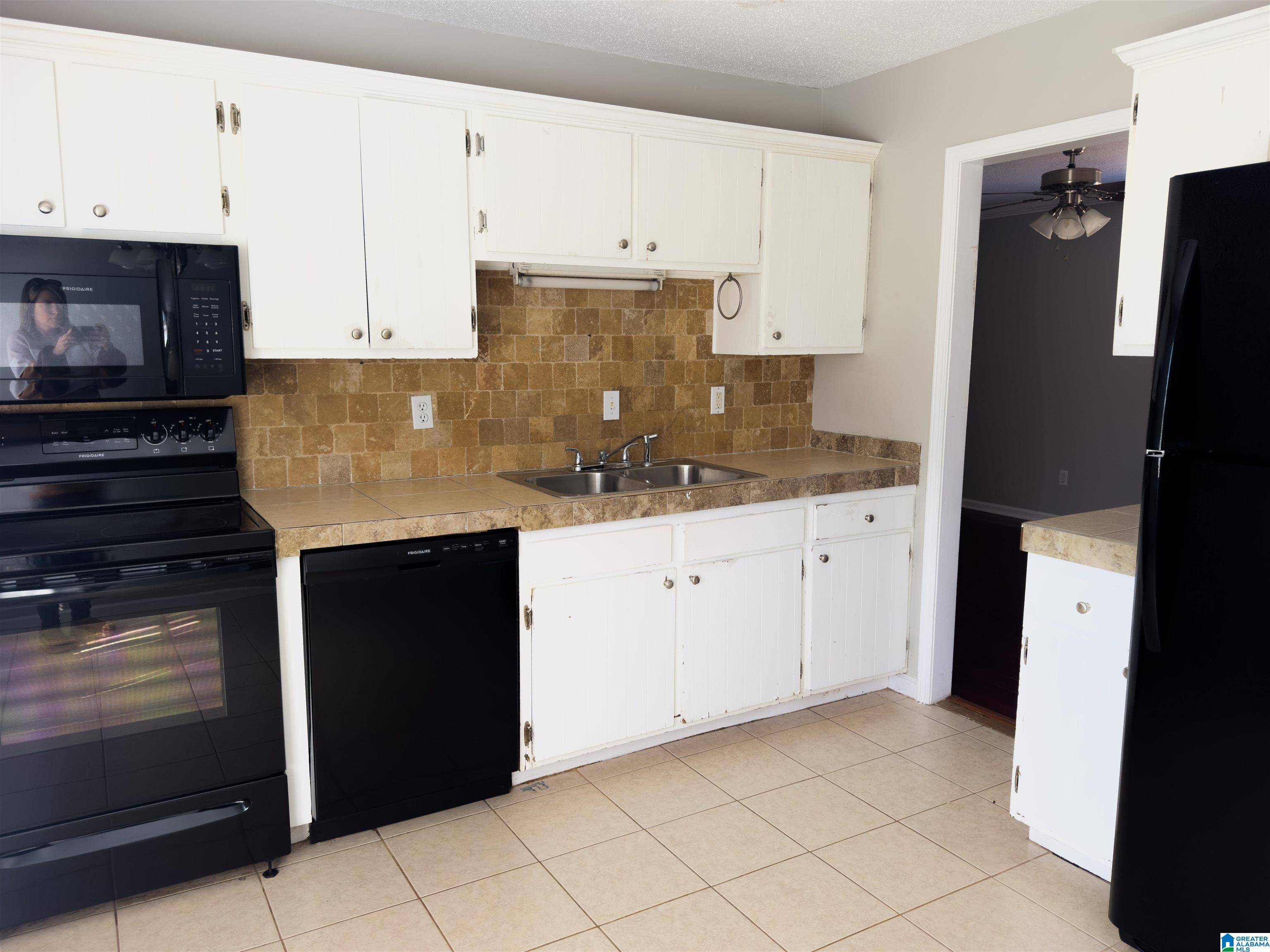 Birmingham, AL 35235,1833 DRY CREEK CIRCLE