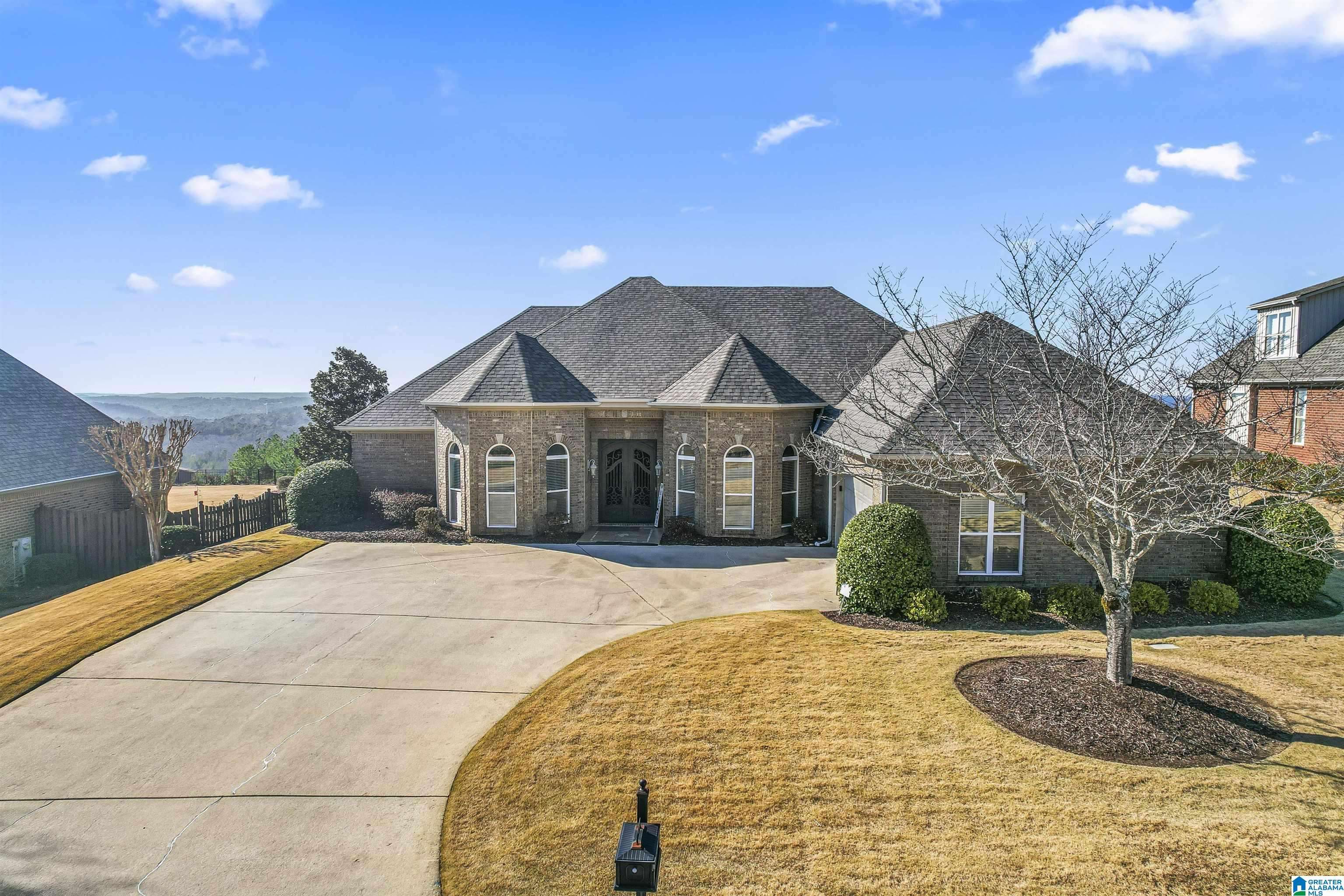 Pelham, AL 35124,490 OXFORD WAY