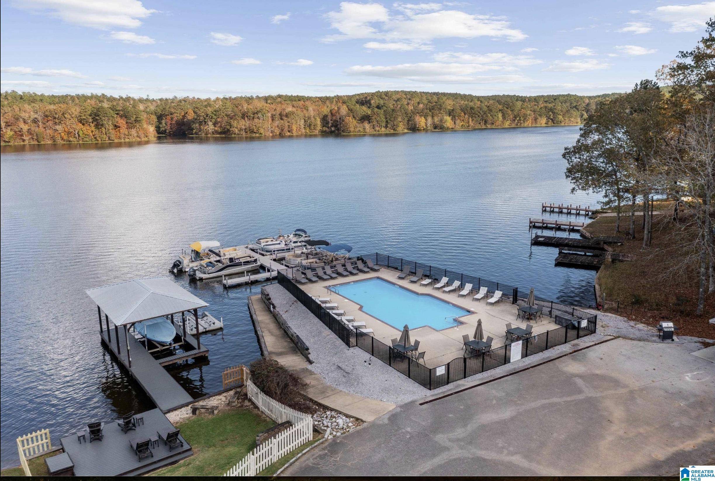 Columbiana, AL 35051,127 PERKINS POINTE