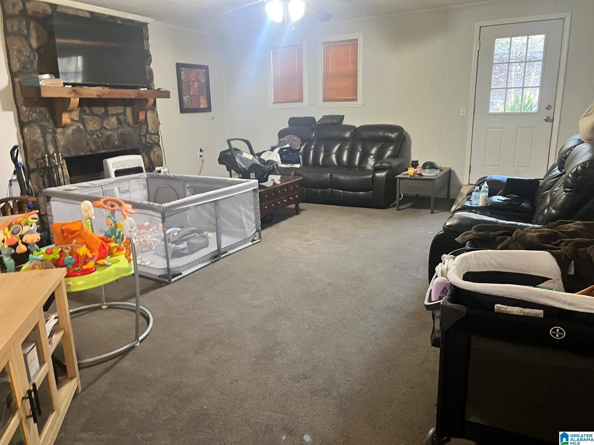 Weaver, AL 36277,627 DOGWOOD LANE