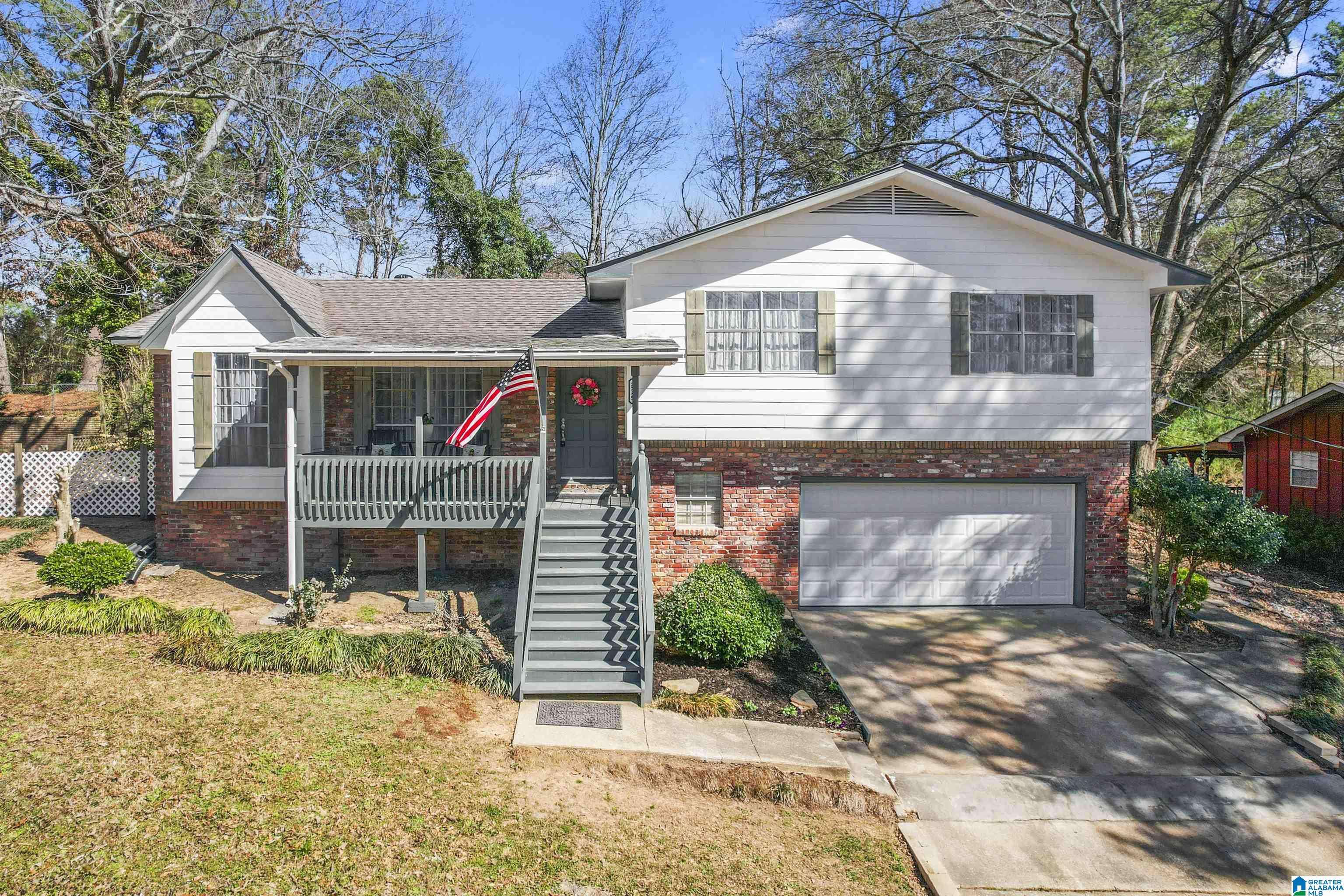 Center Point, AL 35215,2735 NE 6TH STREET