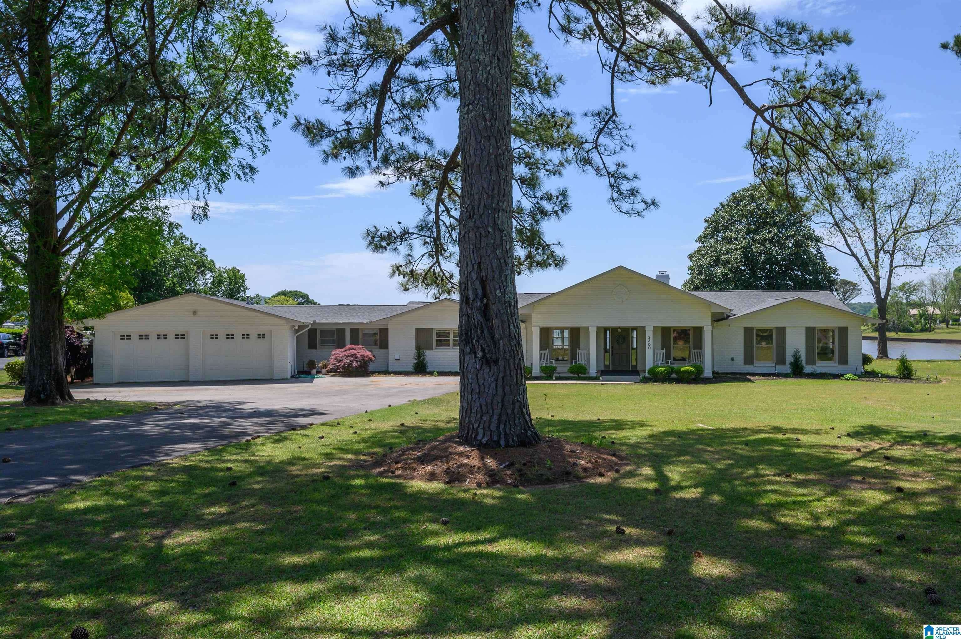 Pell City, AL 35128,2600 ABBOTT DRIVE