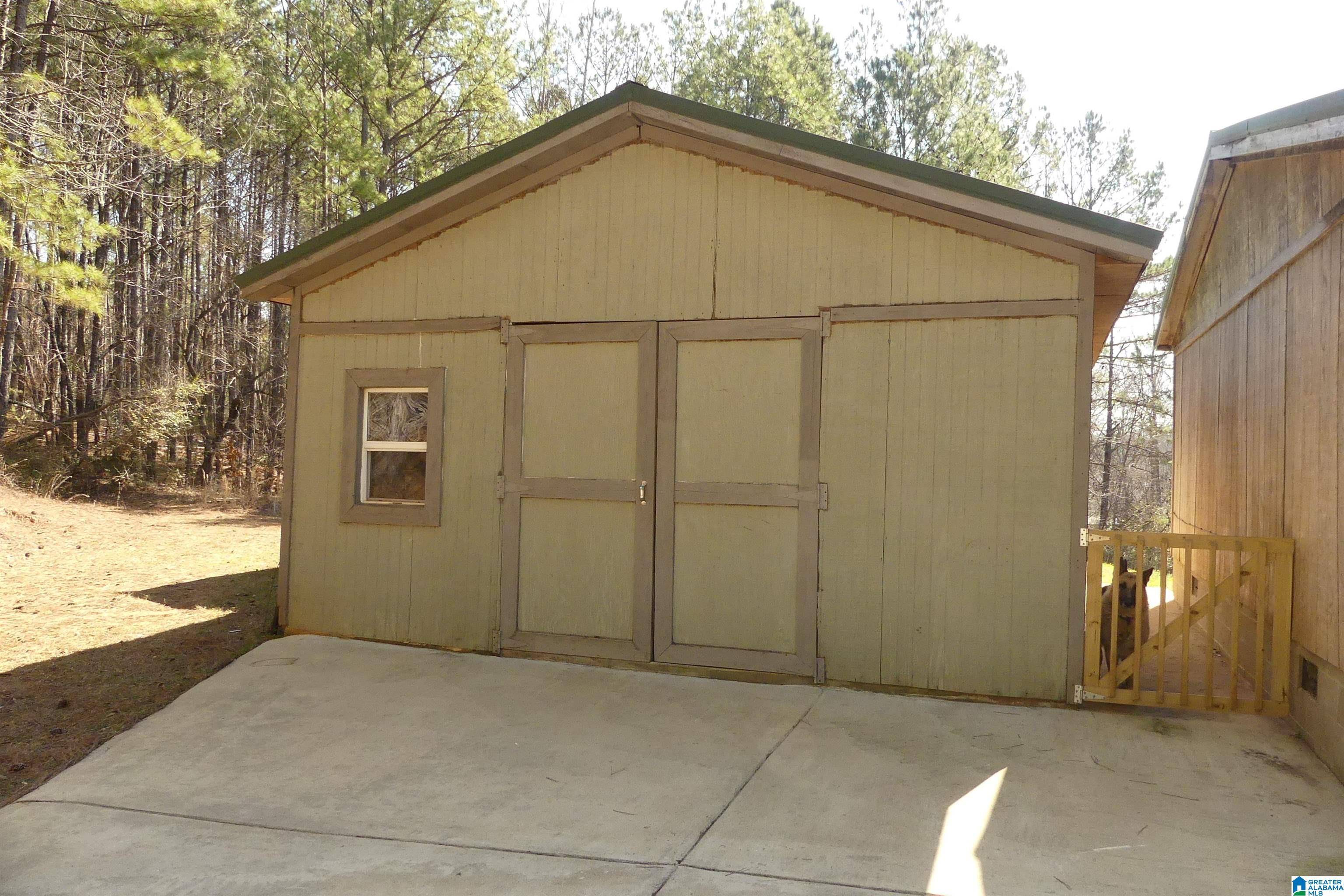 Wadley, AL 36276,780 COUNTY ROAD 862
