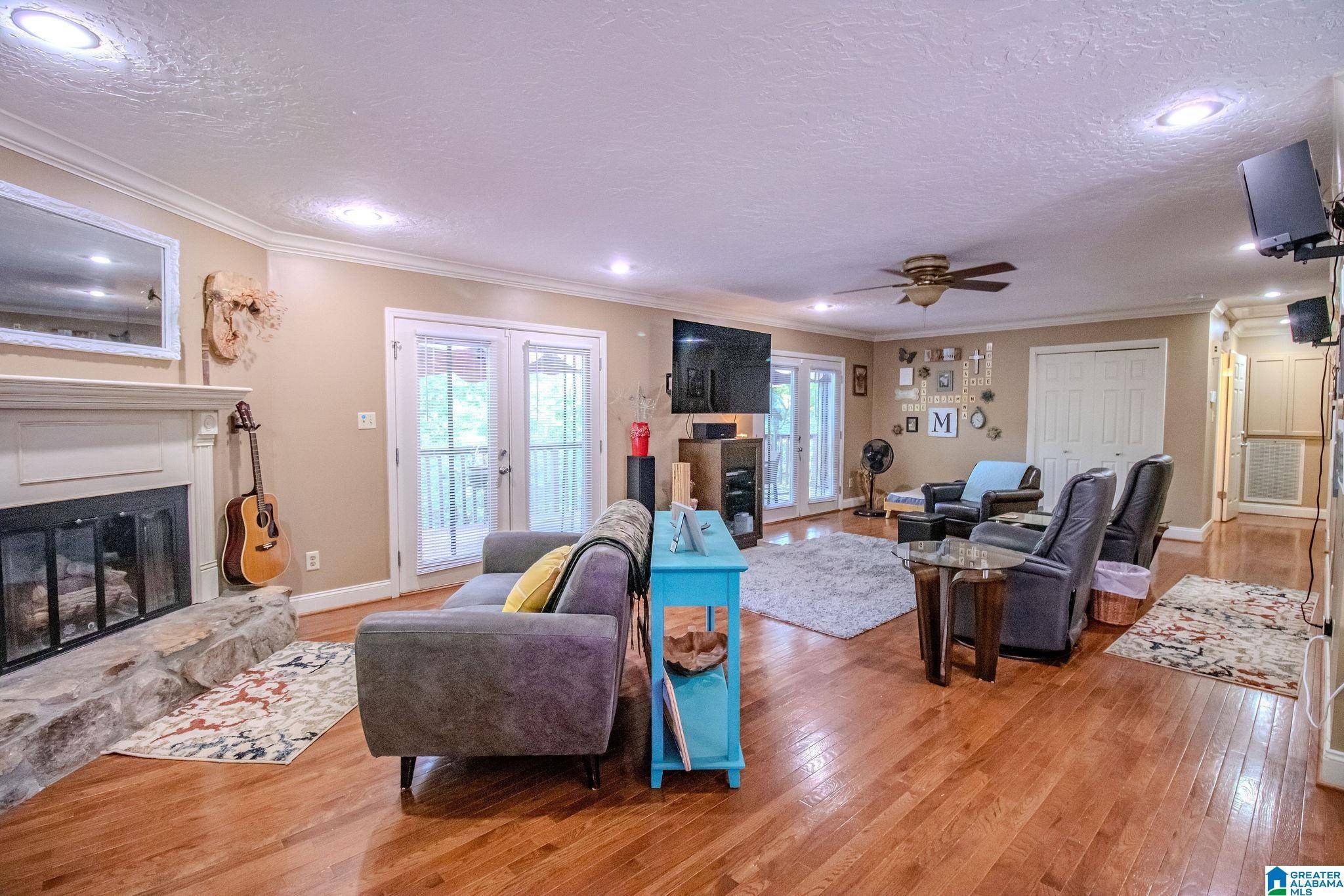 Anniston, AL 36207,5 BOOGER HOLLOW ROAD