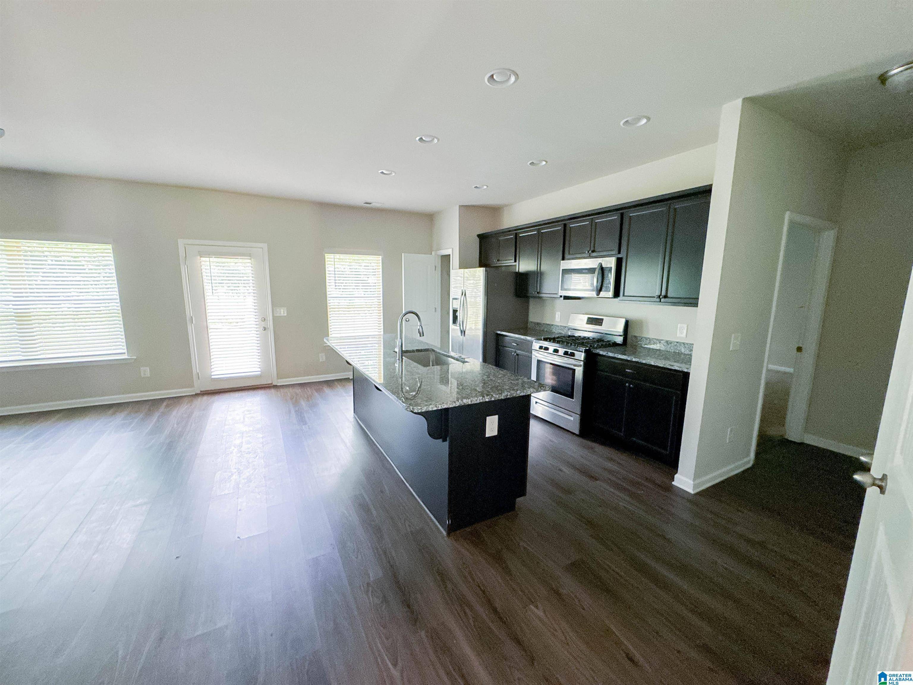 Lincoln, AL 35096,100 SHADY LANE