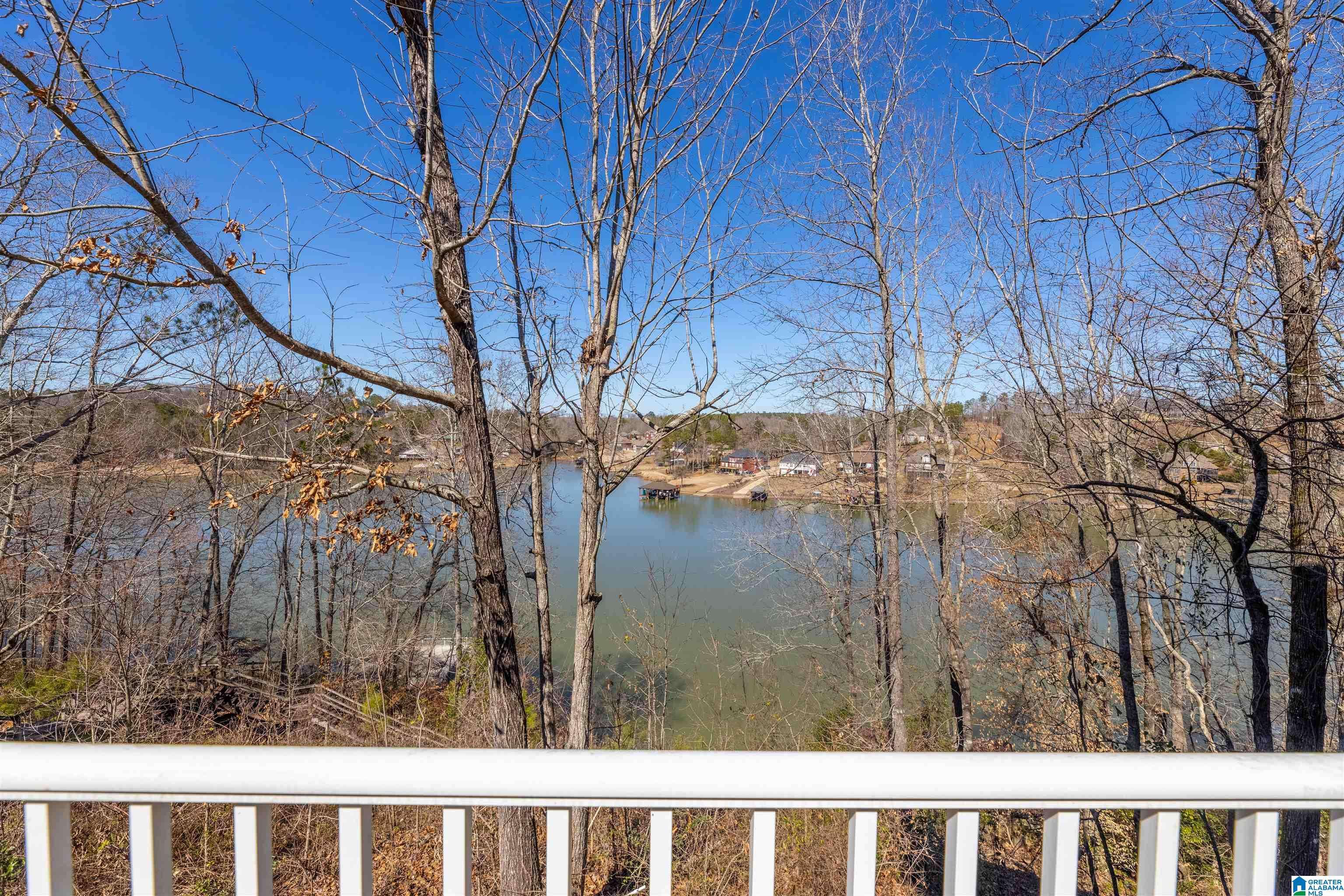 Talladega, AL 35160,881 SHELTON SHORES DRIVE