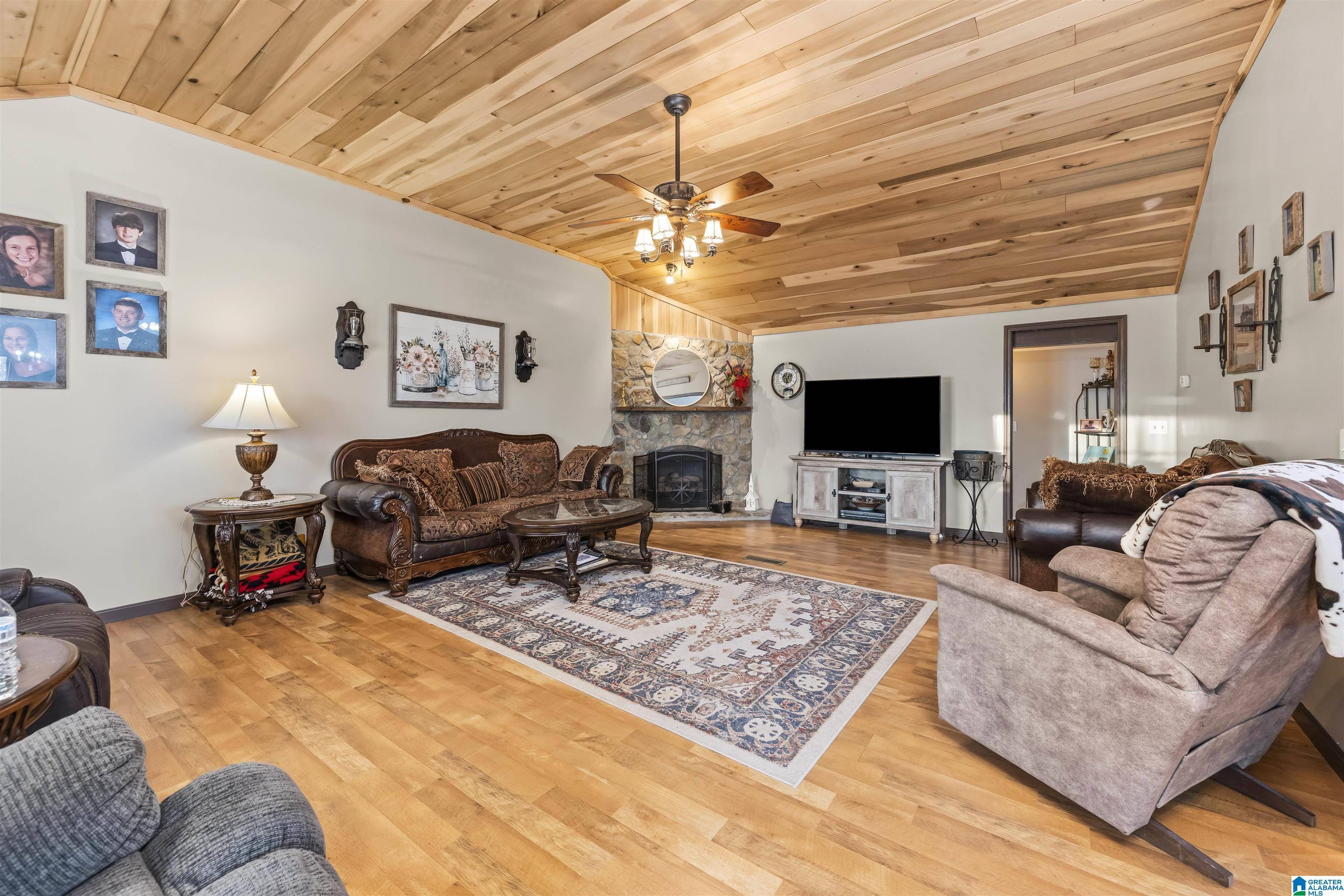 Vinemont, AL 35179,3154 COUNTY ROAD 1082