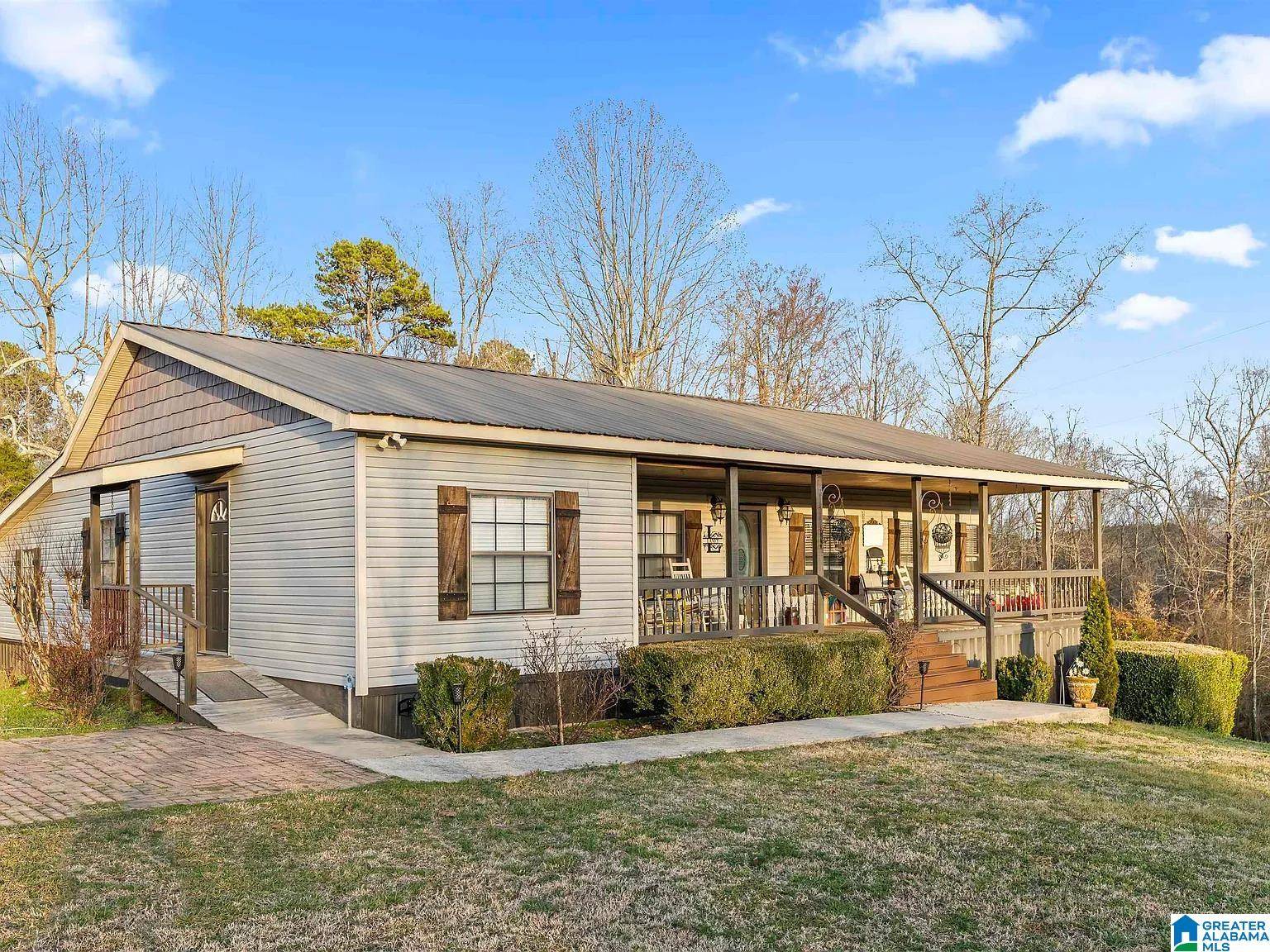 Vinemont, AL 35179,3154 COUNTY ROAD 1082