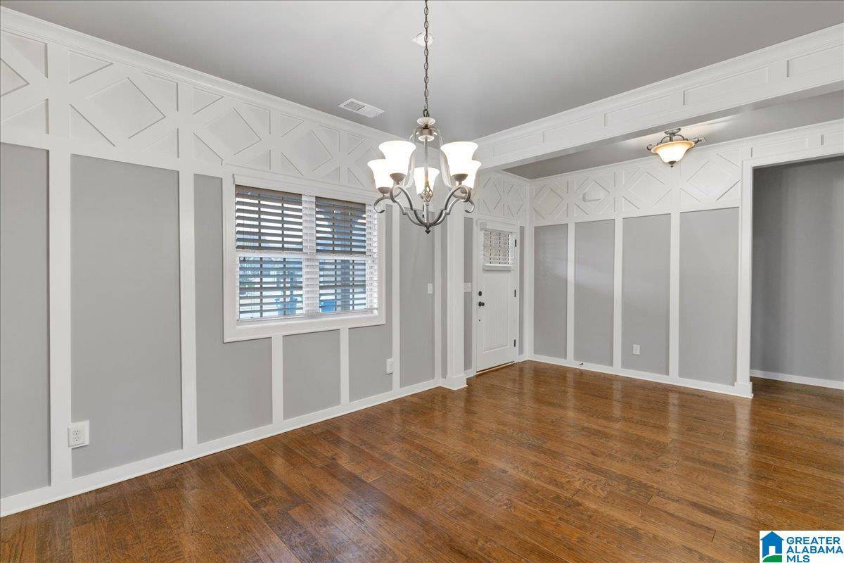 Trussville, AL 35173,5112 RIVER STREET