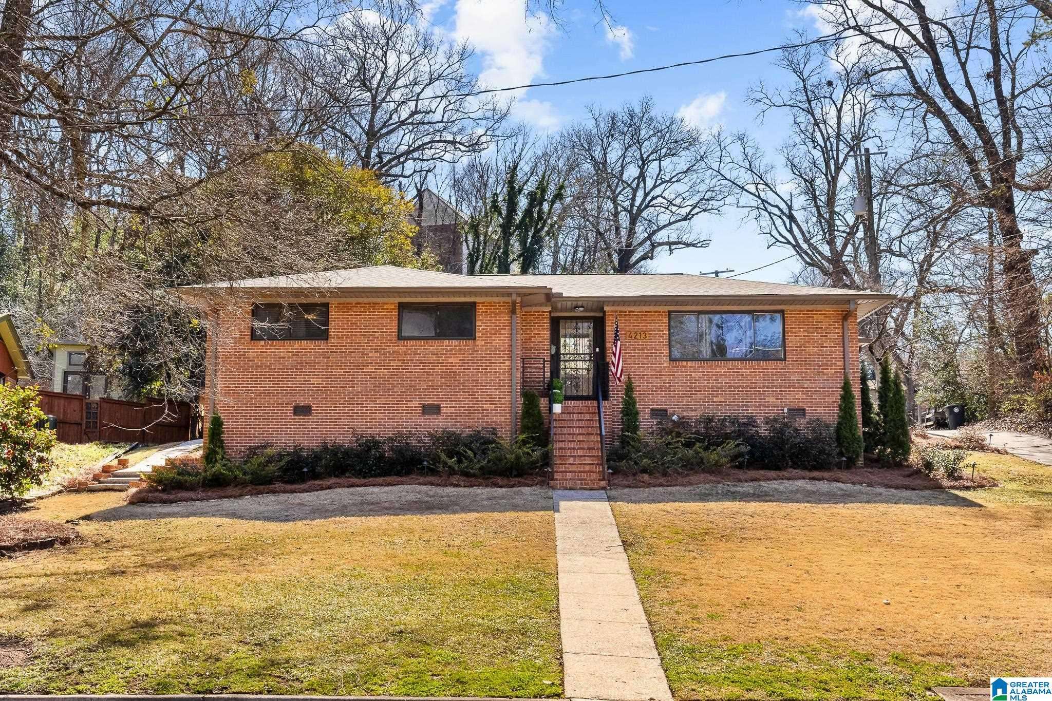 Birmingham, AL 35222,4213 OVERLOOK DRIVE