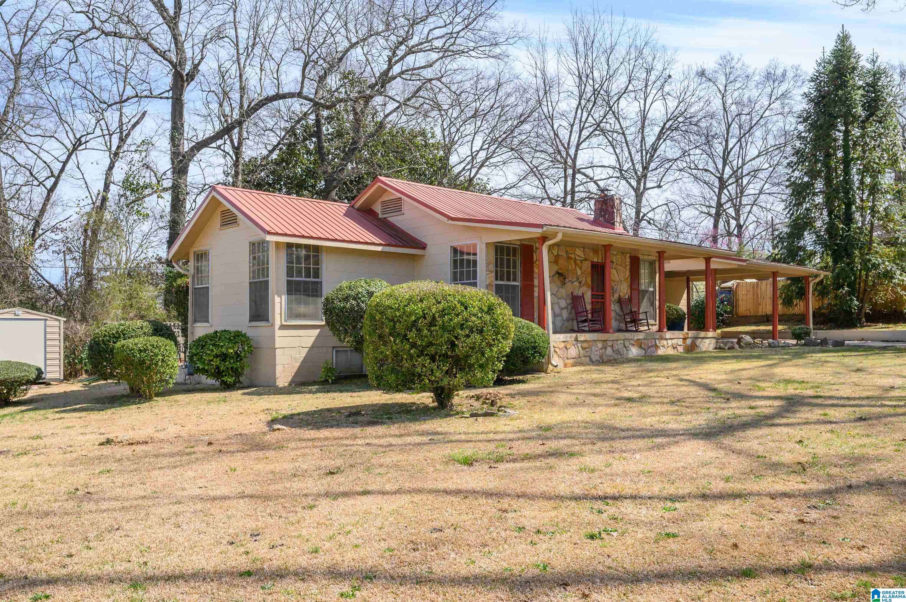 Midfield, AL 35228,226 2ND AVENUE