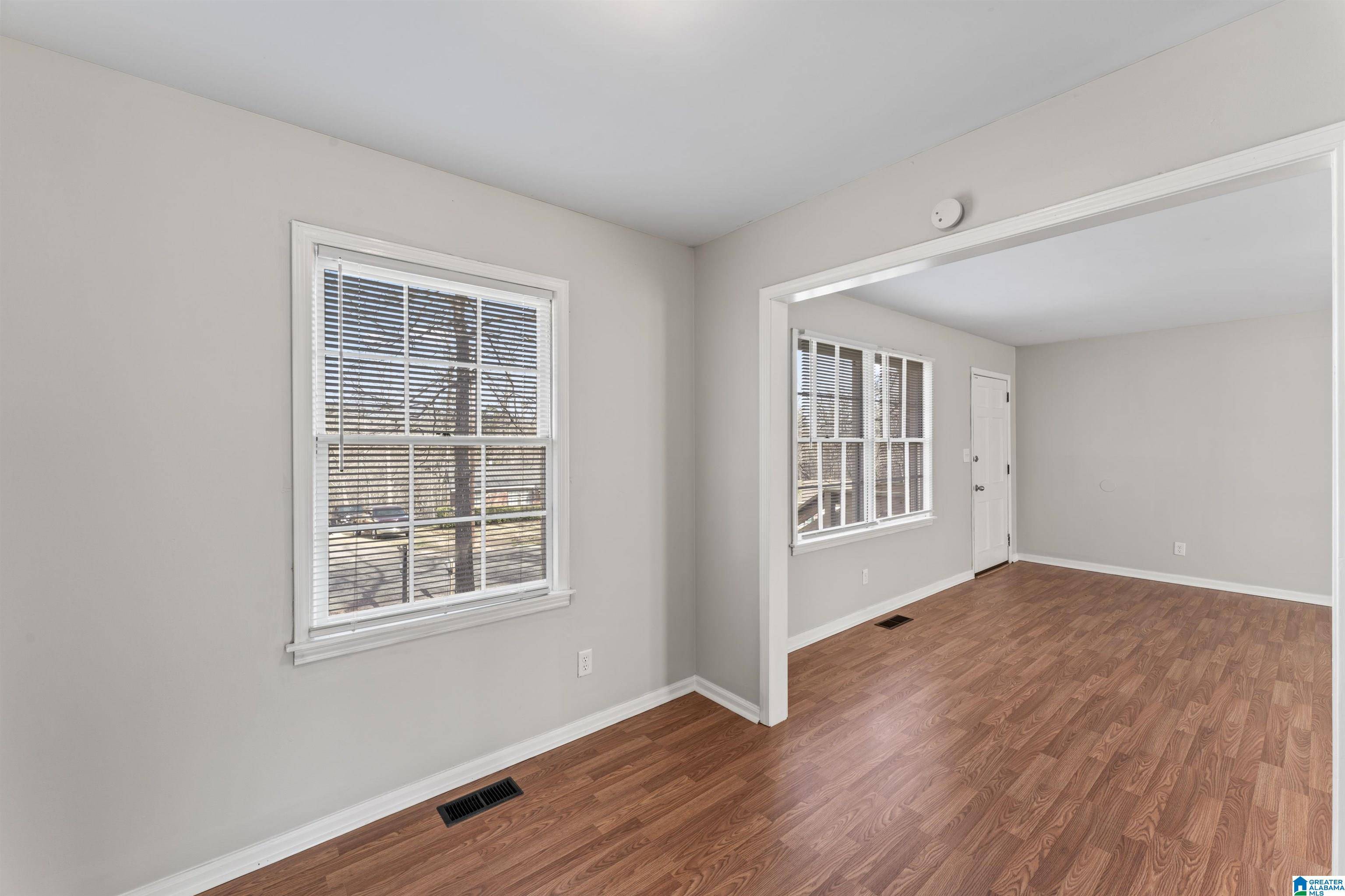 Center Point, AL 35215,649 NW 16TH TERRACE