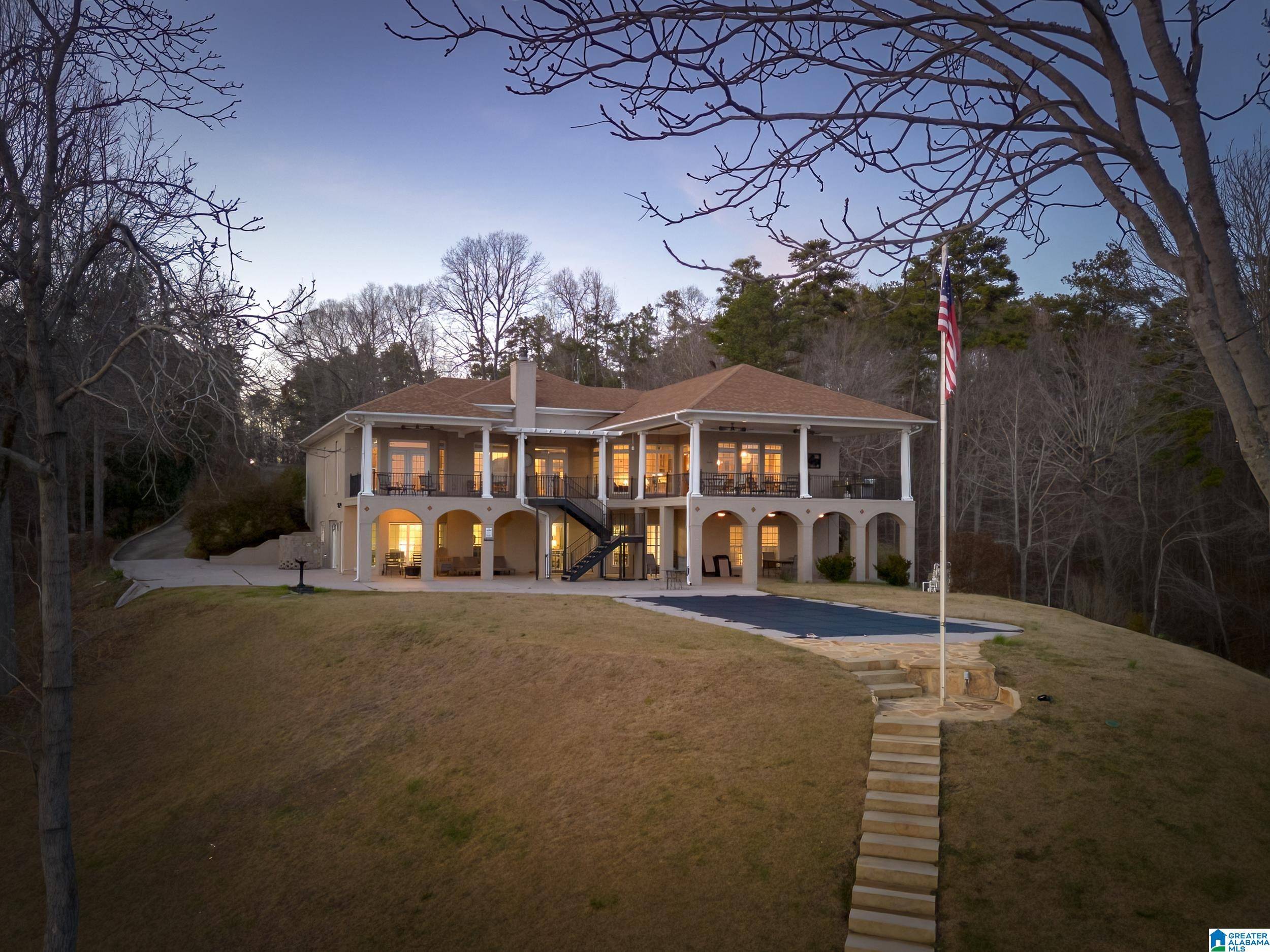 Shelby, AL 35143,89 HALL CIRCLE