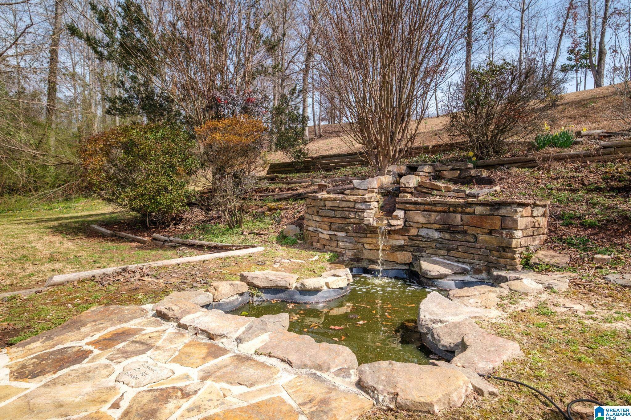 Pleasant Grove, AL 35127,253 5TH AVENUE