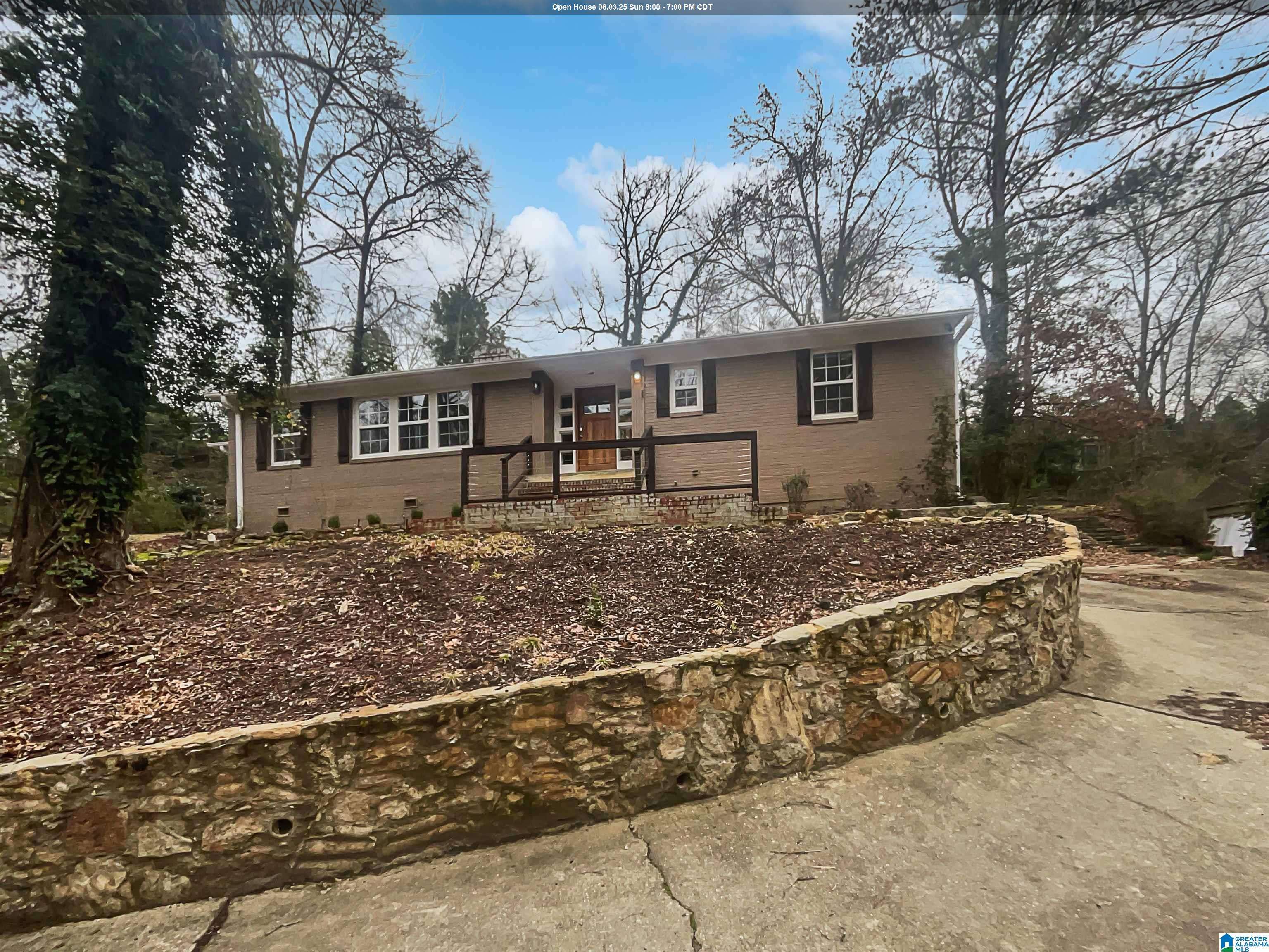 Mountain Brook, AL 35213,316 CROSS RIDGE ROAD