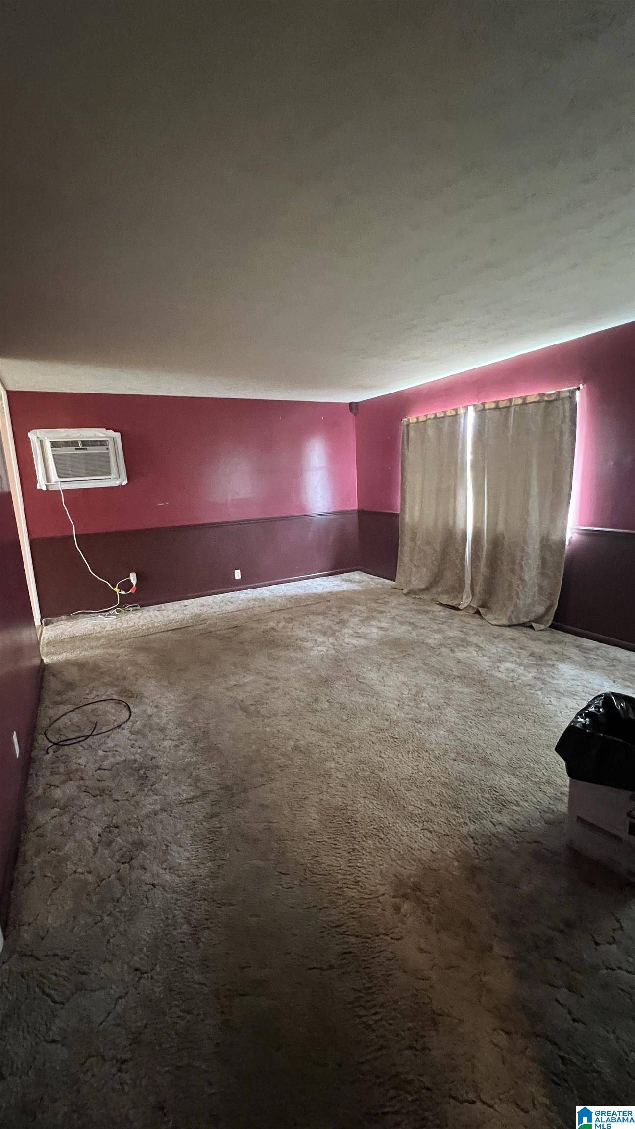 Talladega, AL 35160,120 WOODLAND DRIVE