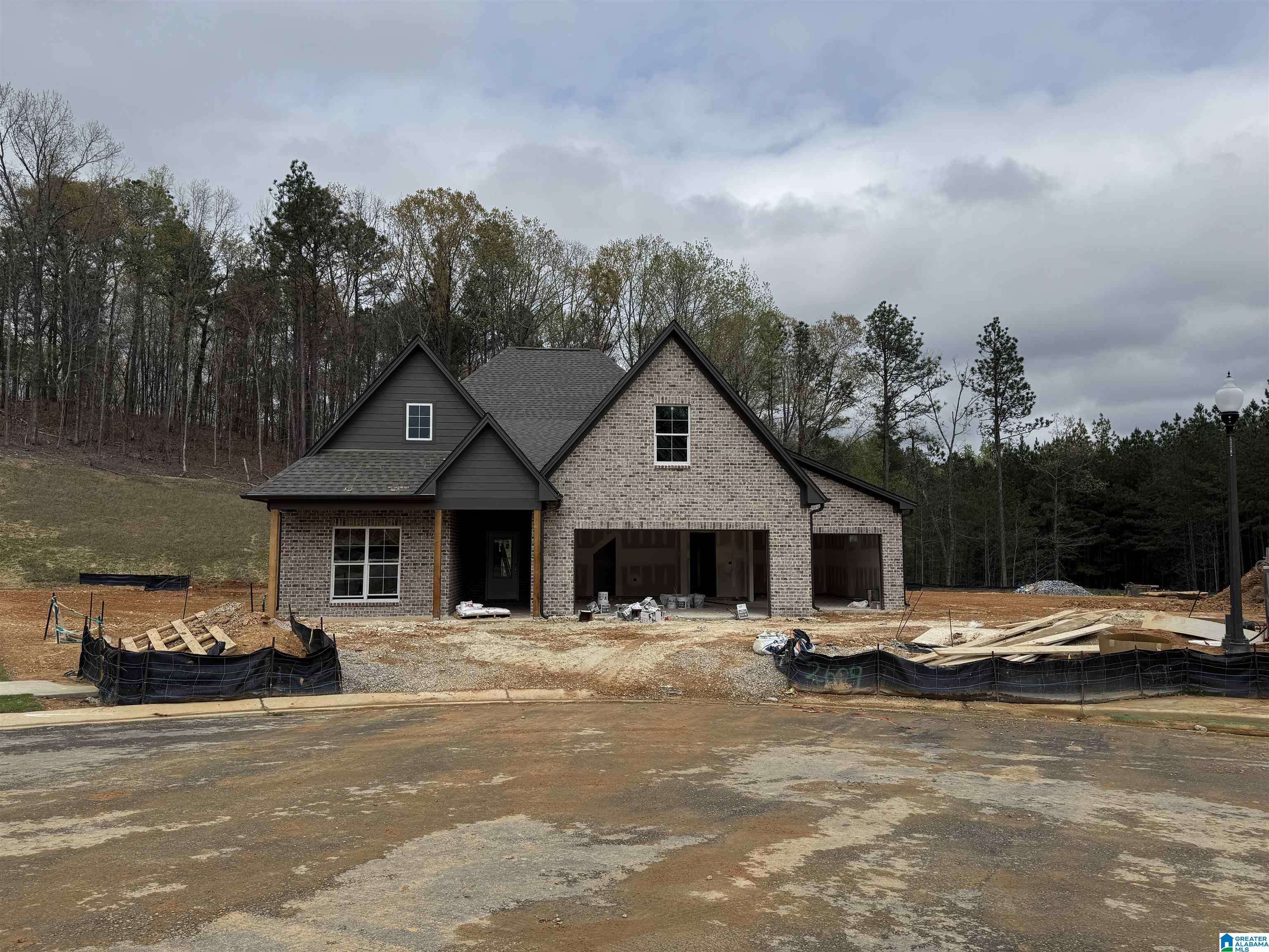 Pelham, AL 35124,133 MCALPIN CIRCLE