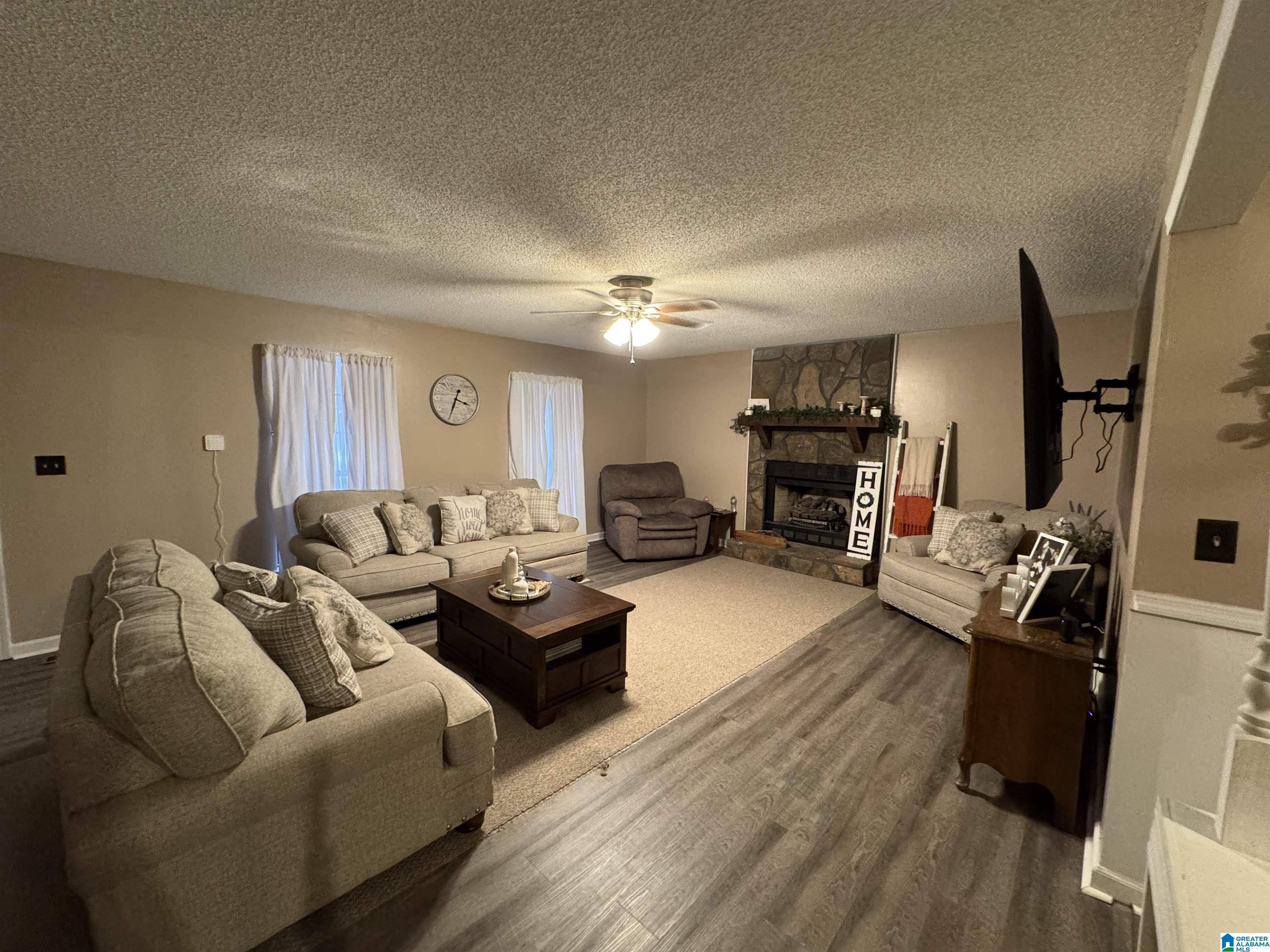 Talladega, AL 35160,330 JERRY AVENUE