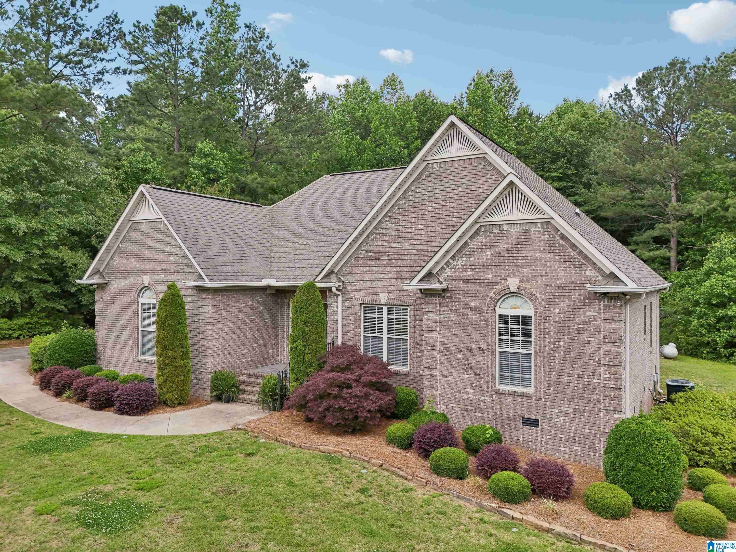 Oneonta, AL 35121,2154 ALABAMA AVENUE
