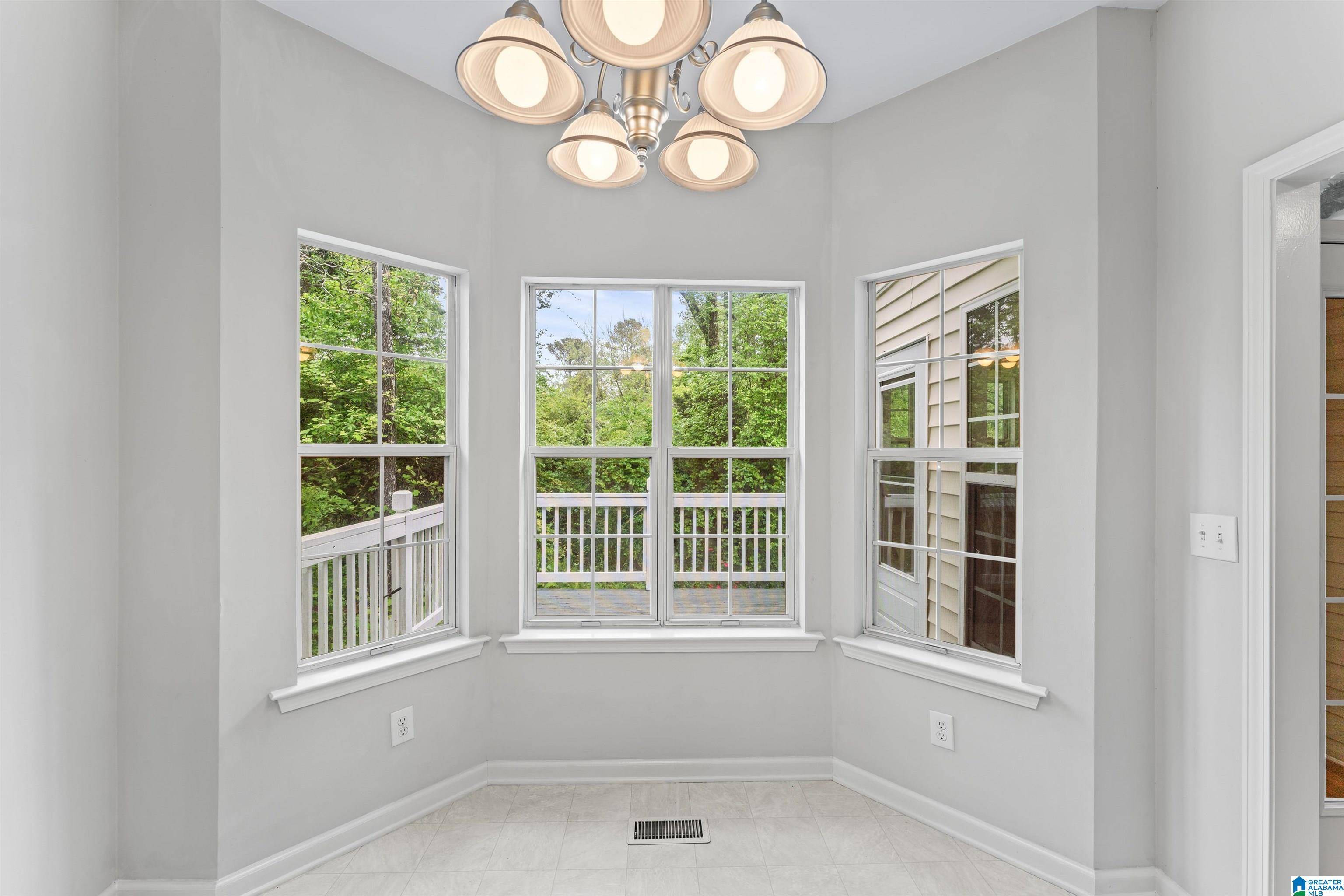 Helena, AL 35022,7940 SADDLEWOOD DRIVE