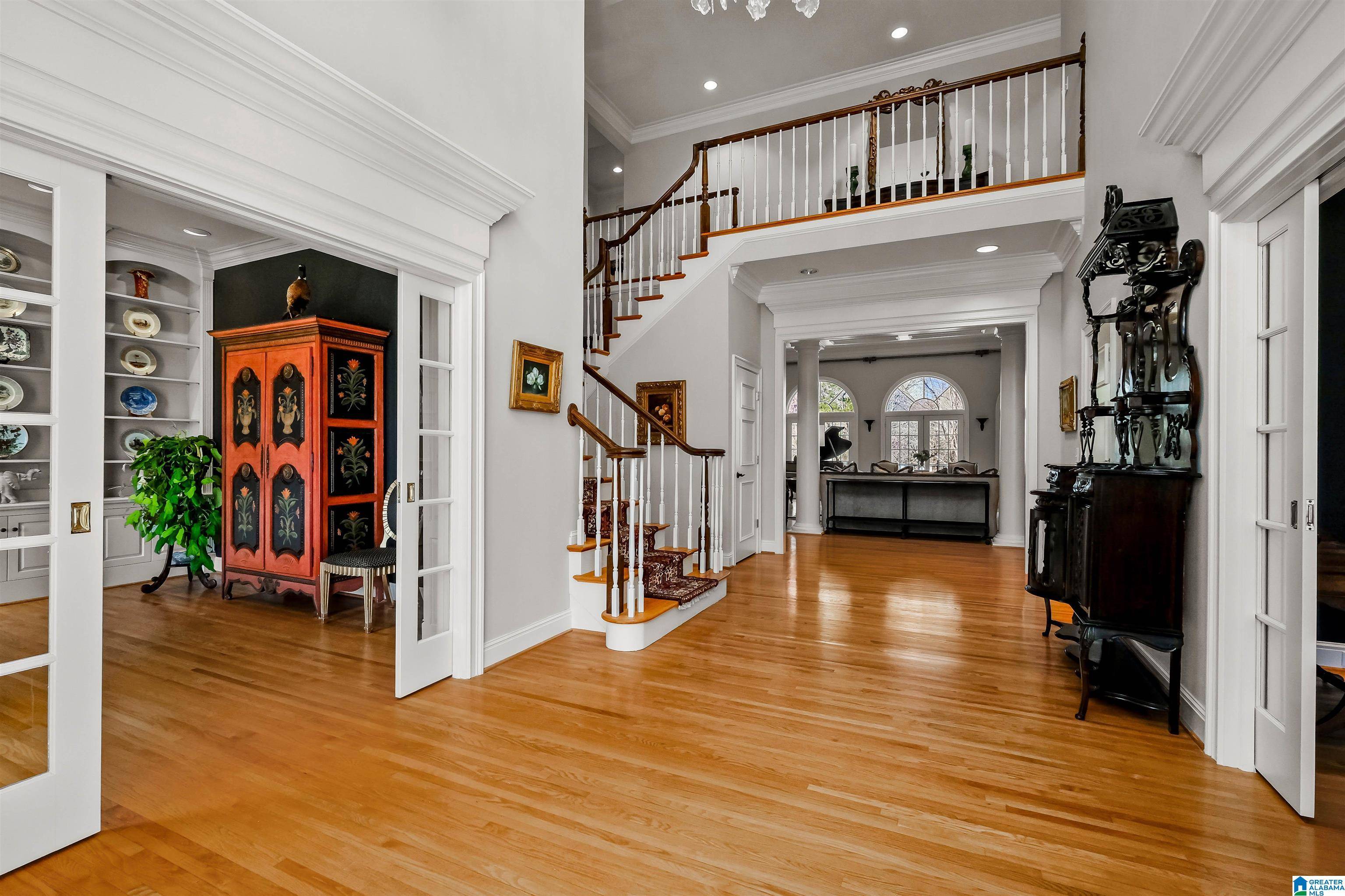 Vestavia Hills, AL 35242,7036 FOUNDERS DRIVE