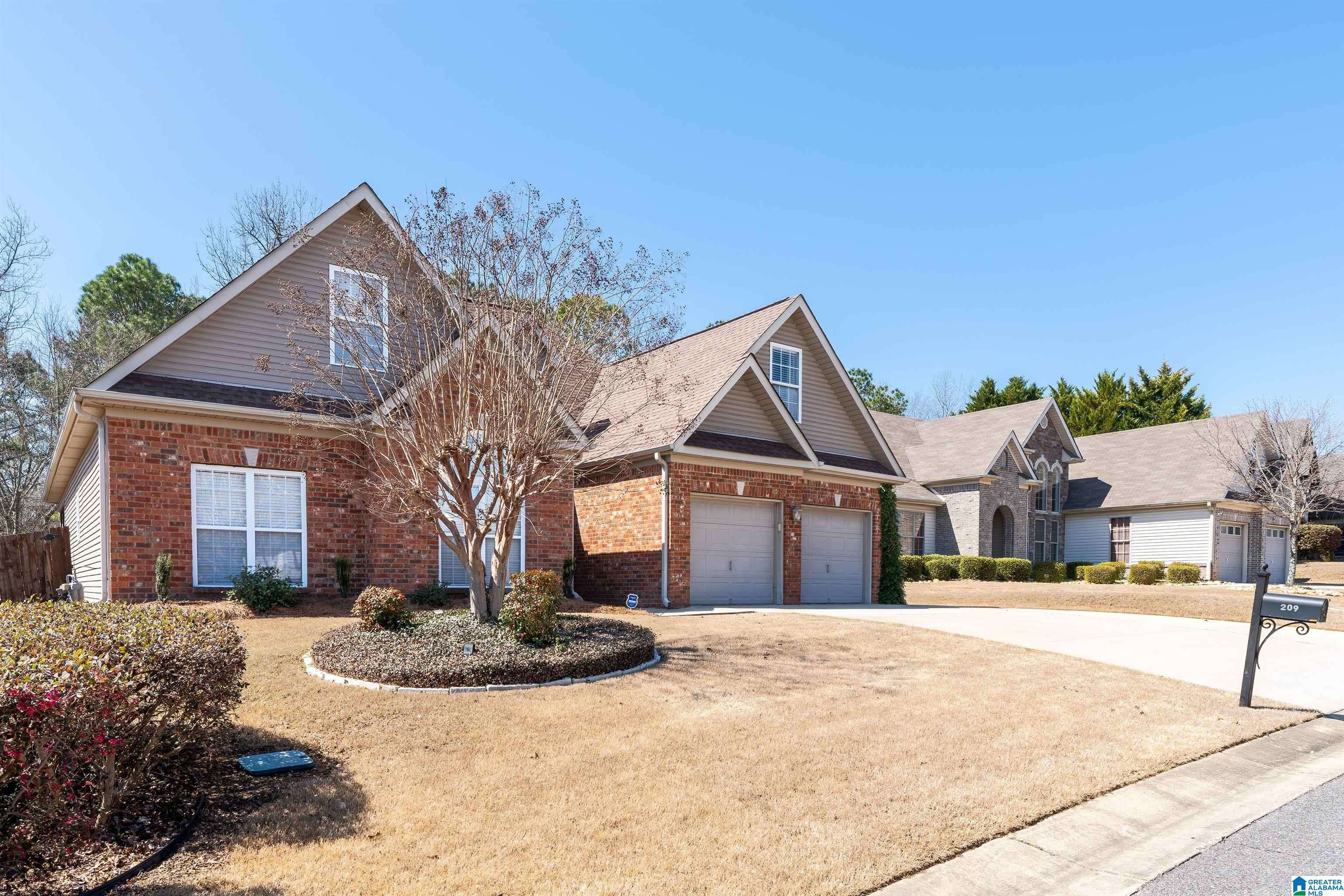 Calera, AL 35040,209 CAMDEN LAKE DRIVE