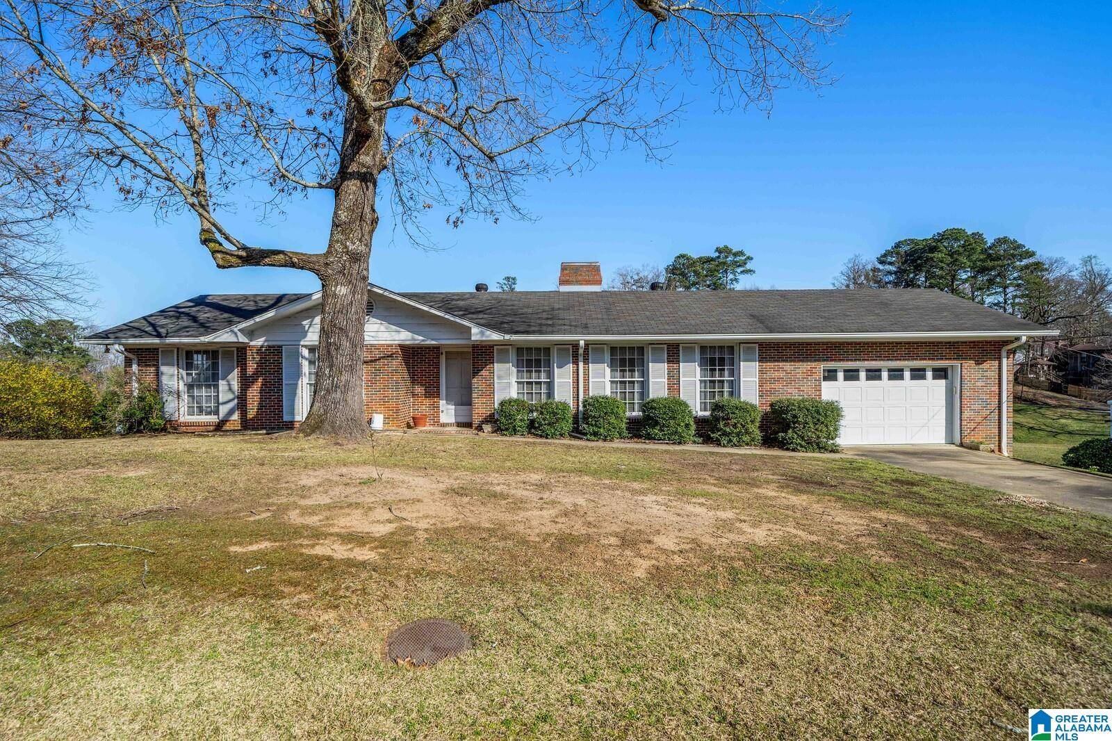 Vestavia Hills, AL 35243,3917 WOOTEN DRIVE